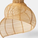 Suspension coquillage en rotin