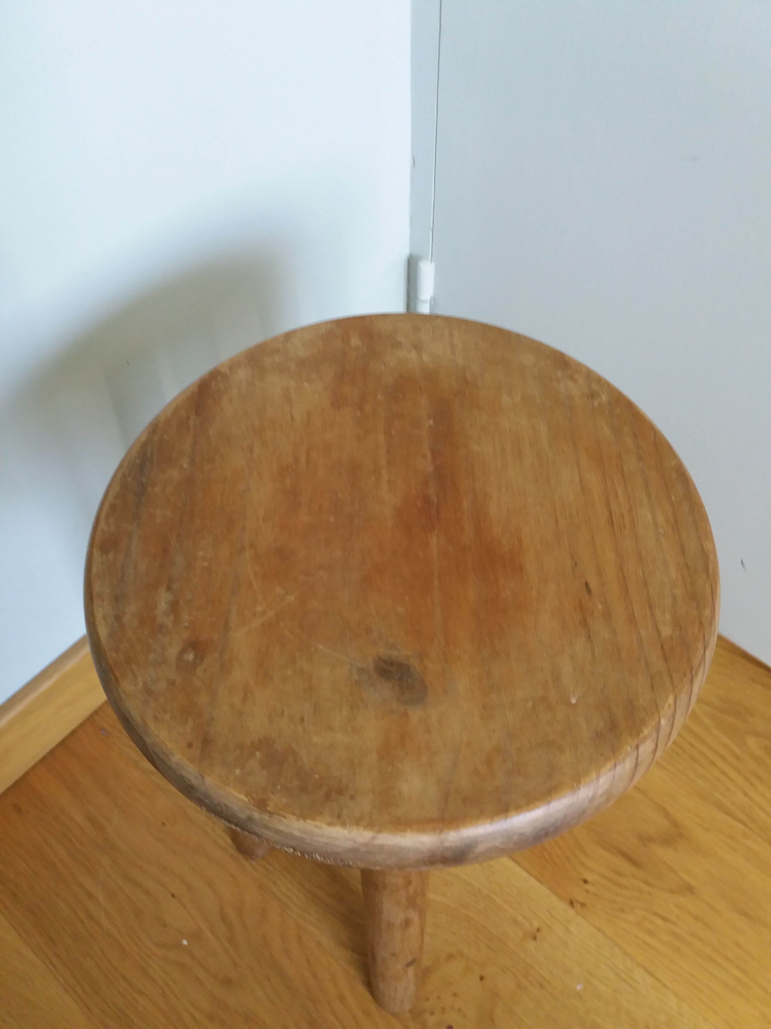 Round solid wood stool at 4 feet