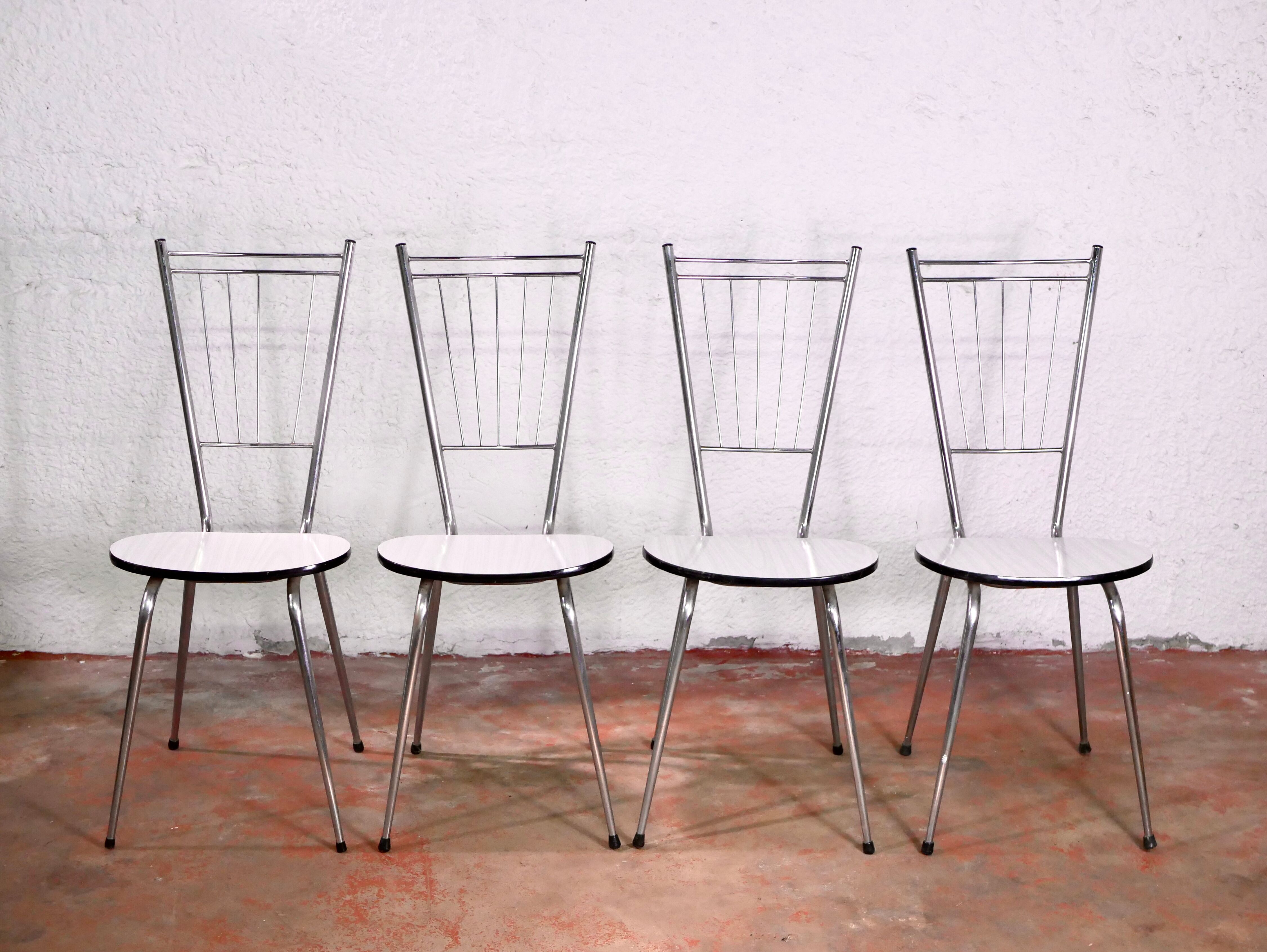 Series of 4 formica chairs