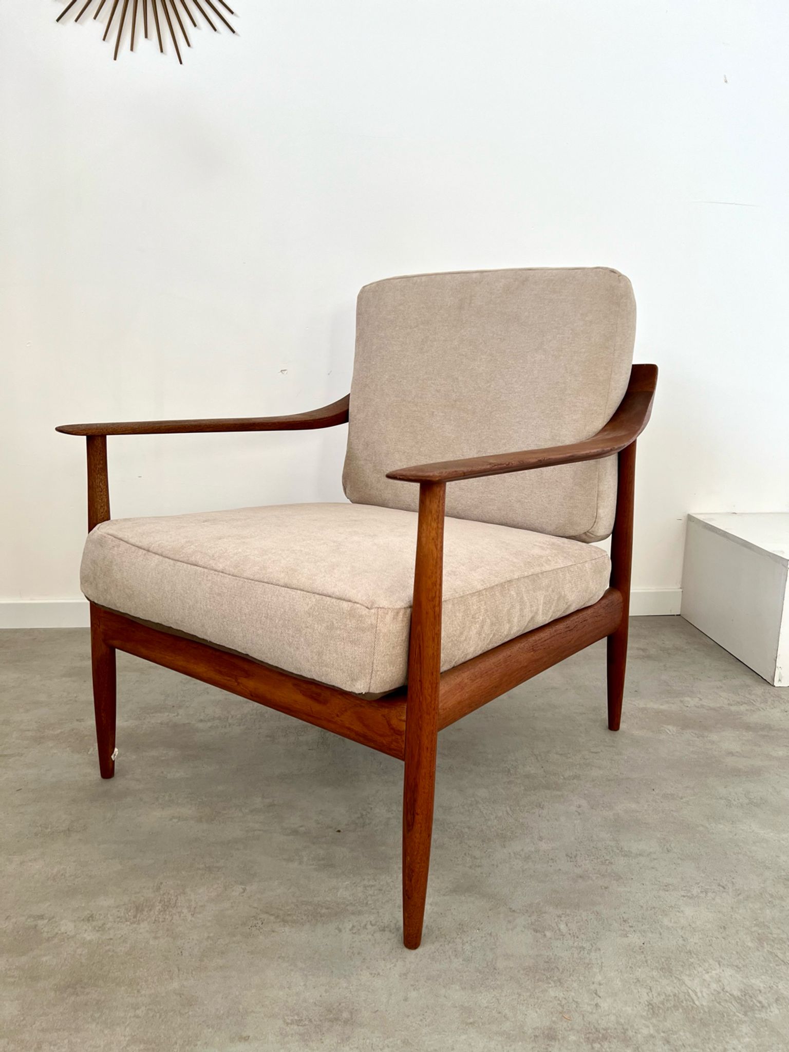 Old vintage teak armchair design Walter Knoll for Knoll Antimott Germany 1960s