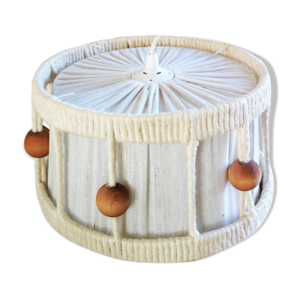 Suspension RDA scandinave en tissus laine et perles de bois