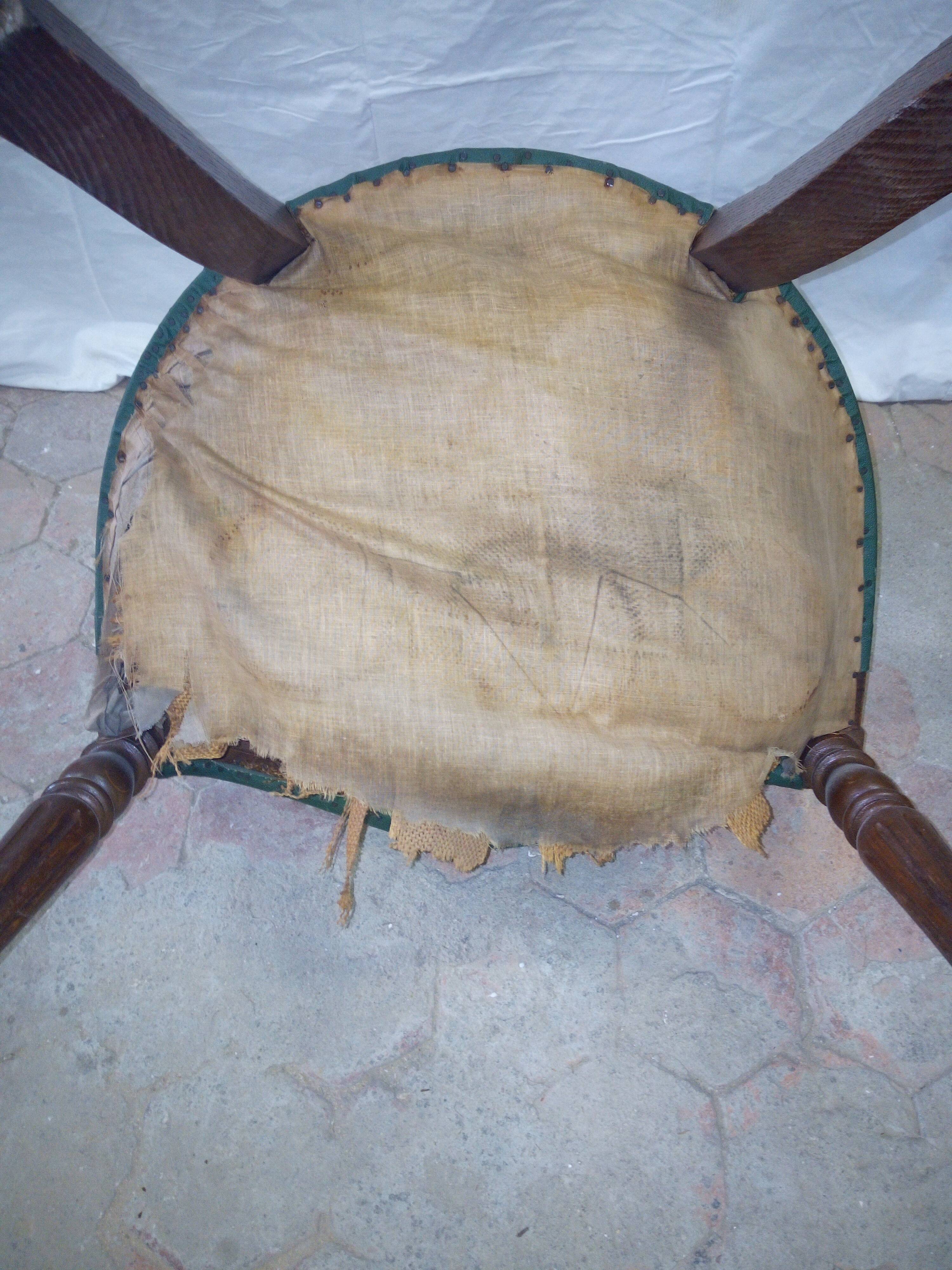 Louis Philippe oak office chair at the end of the 19th century