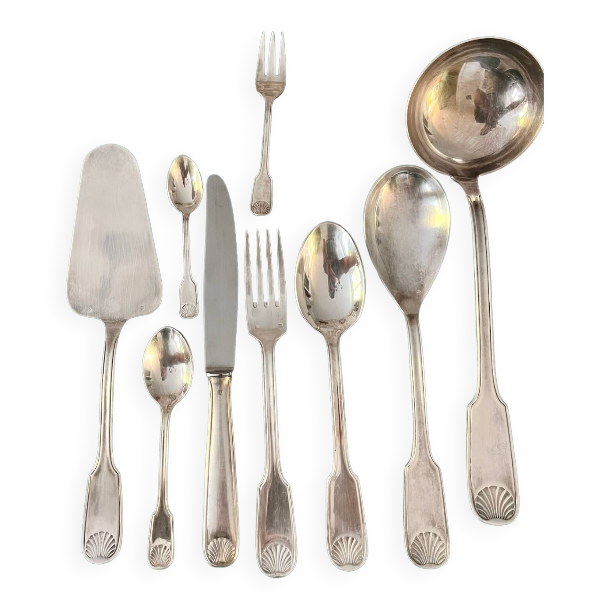 Silver metal cutlery