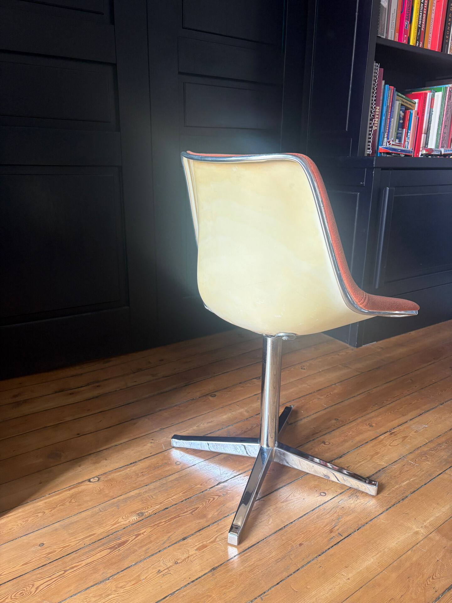 Vintage armchair 202 Lafargue