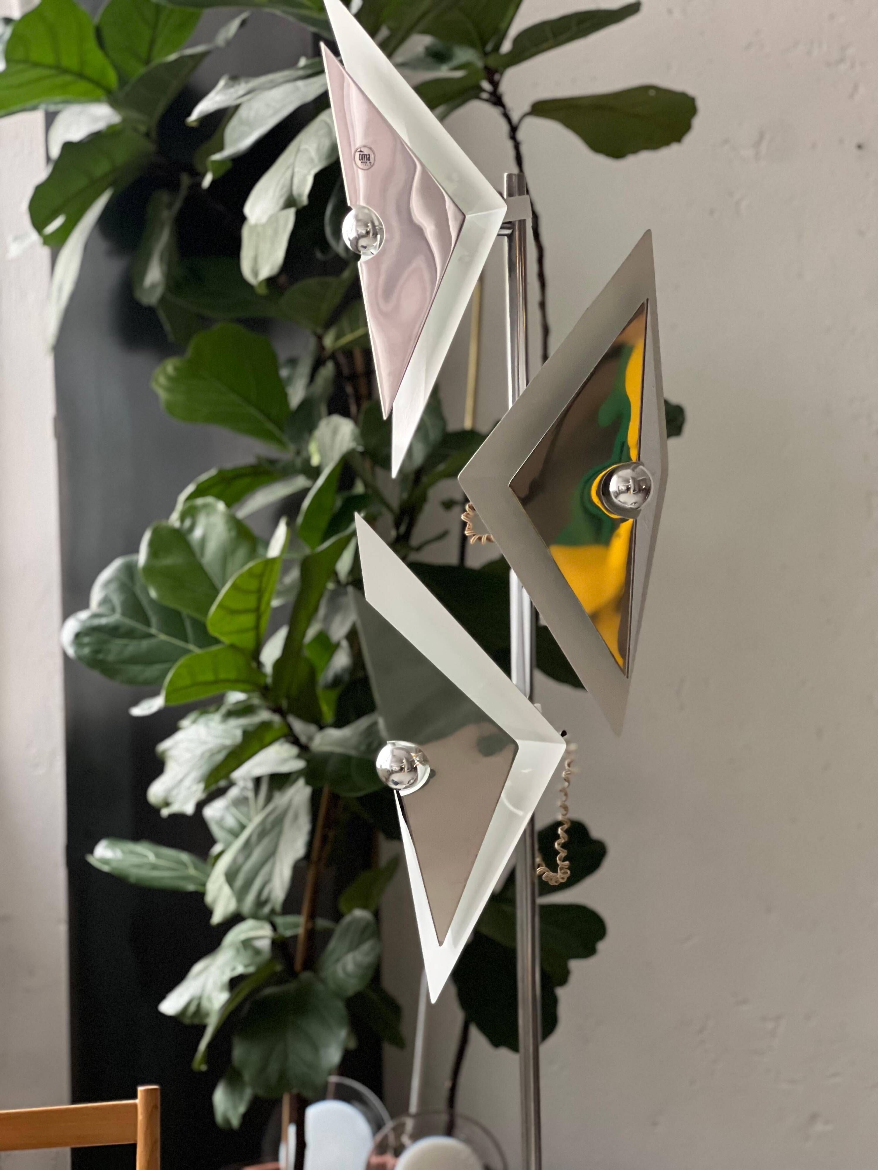 Mid-Century Decorative Floor Lamp in Chromed Metal with Diamond Shaped Shades