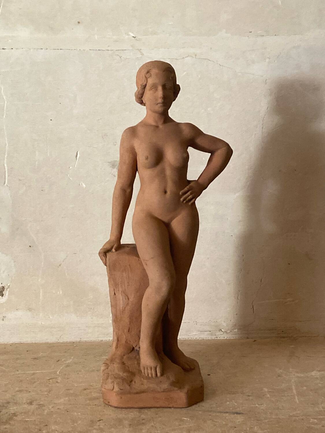 Antique Art Deco sculpture signed Delauner – Terracotta – 26 cm