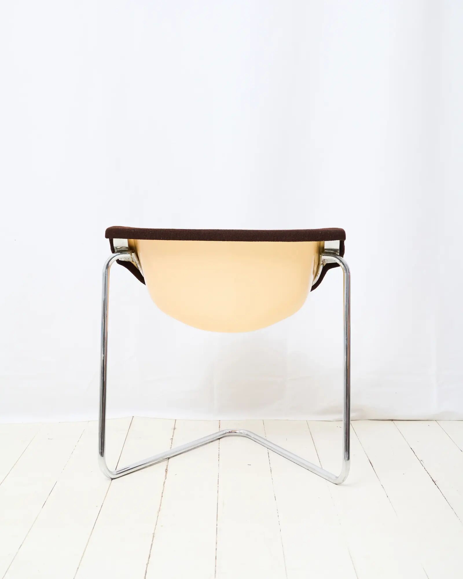 Chair "Pussycat" (1 of 2), Steiner, Kwok Hoi Chan, 1969