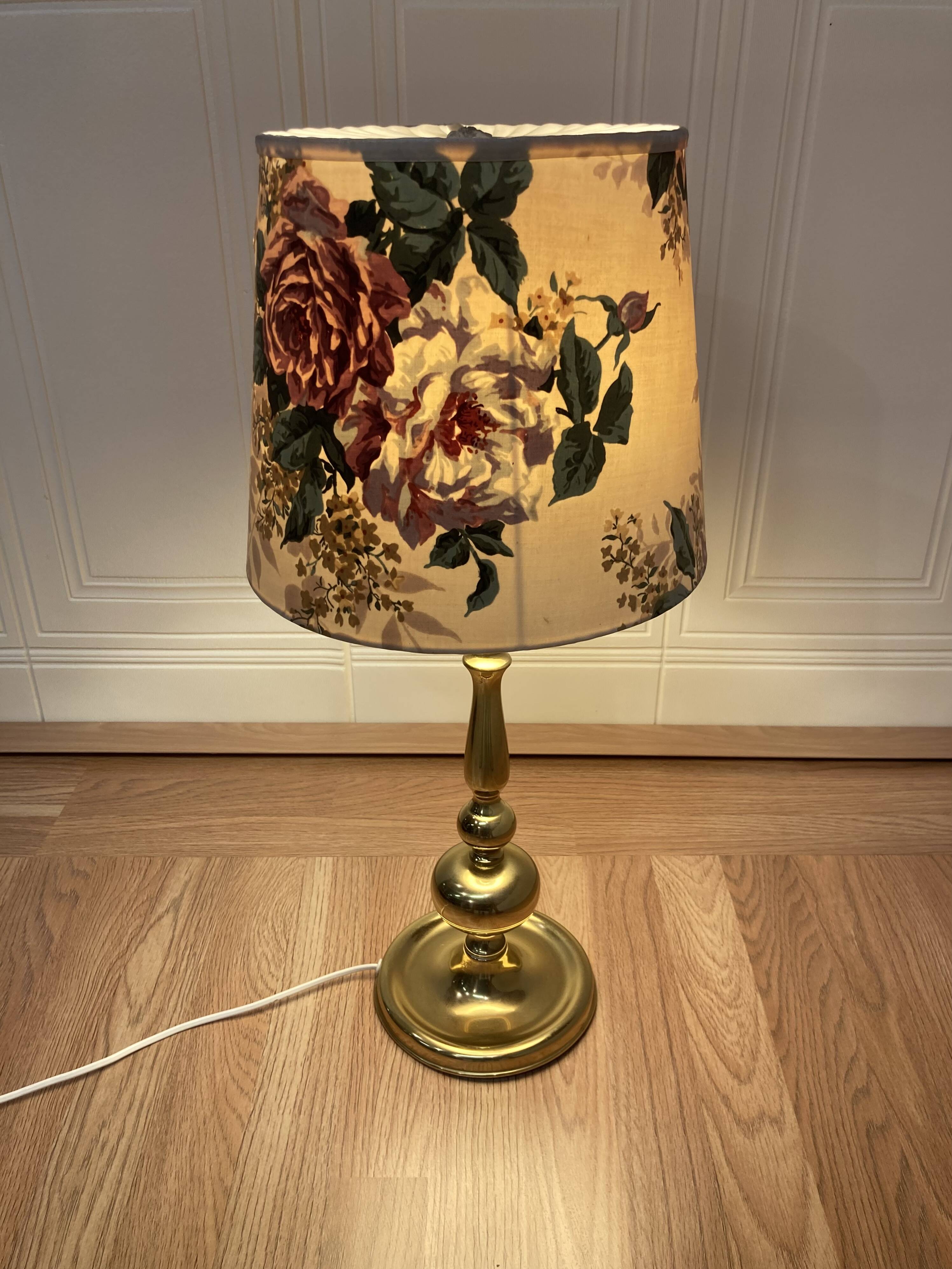 Large scandinavian design lamp 1950.