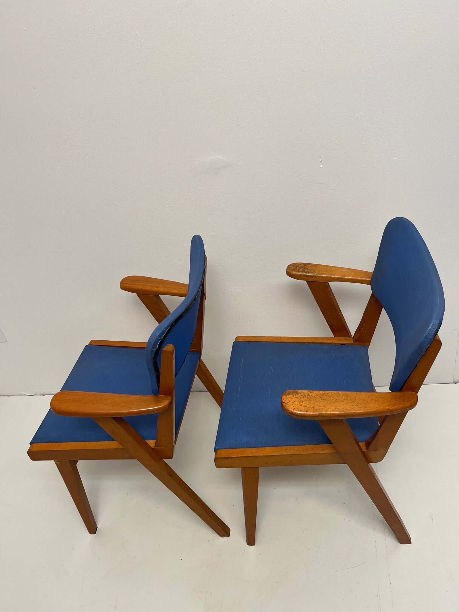 Pair of chairs bridge 50s