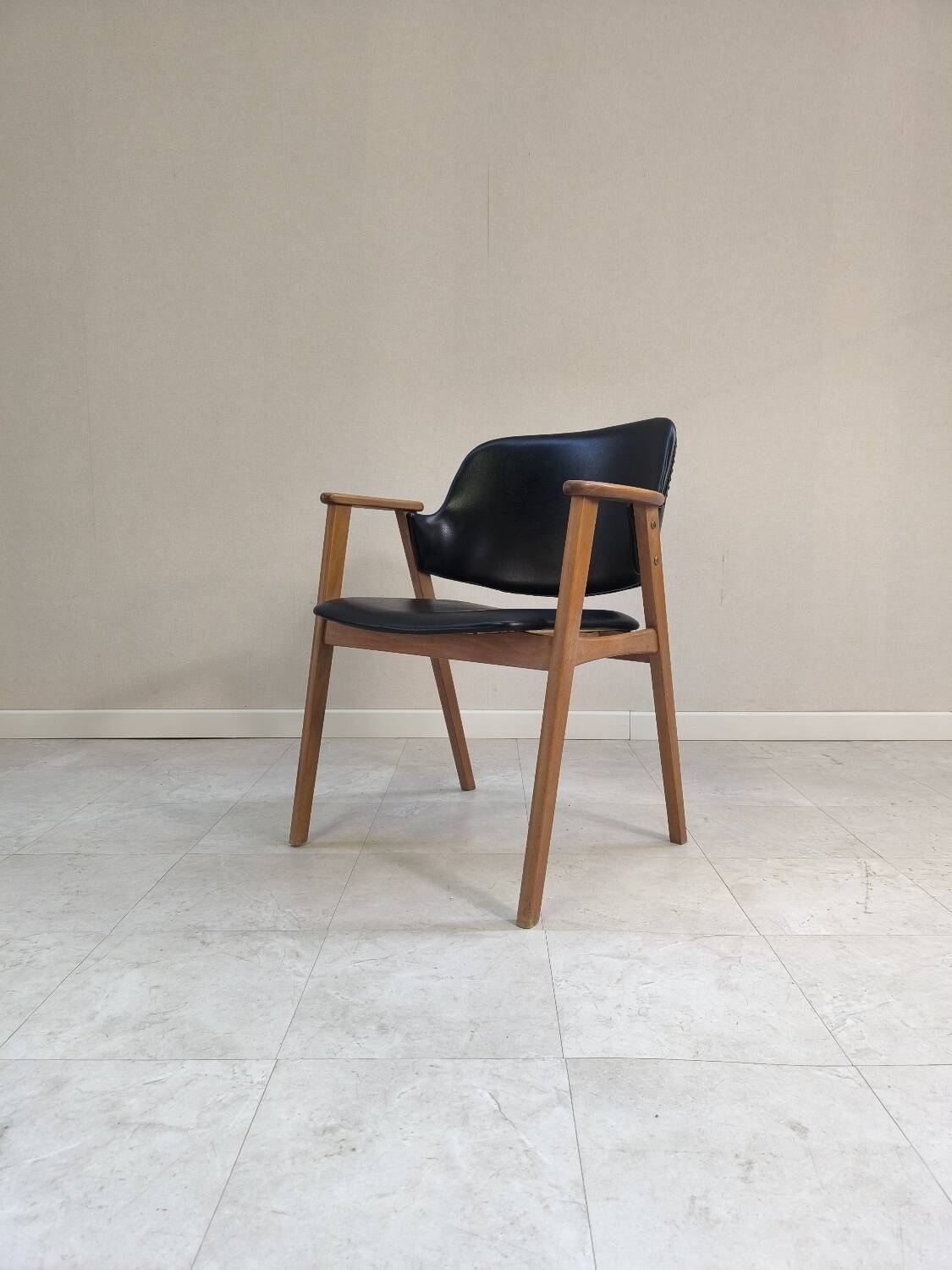 Mid-Century Danish Teak and Leather Armchair by Erik Kirkegaard for Glostrup, 1960s