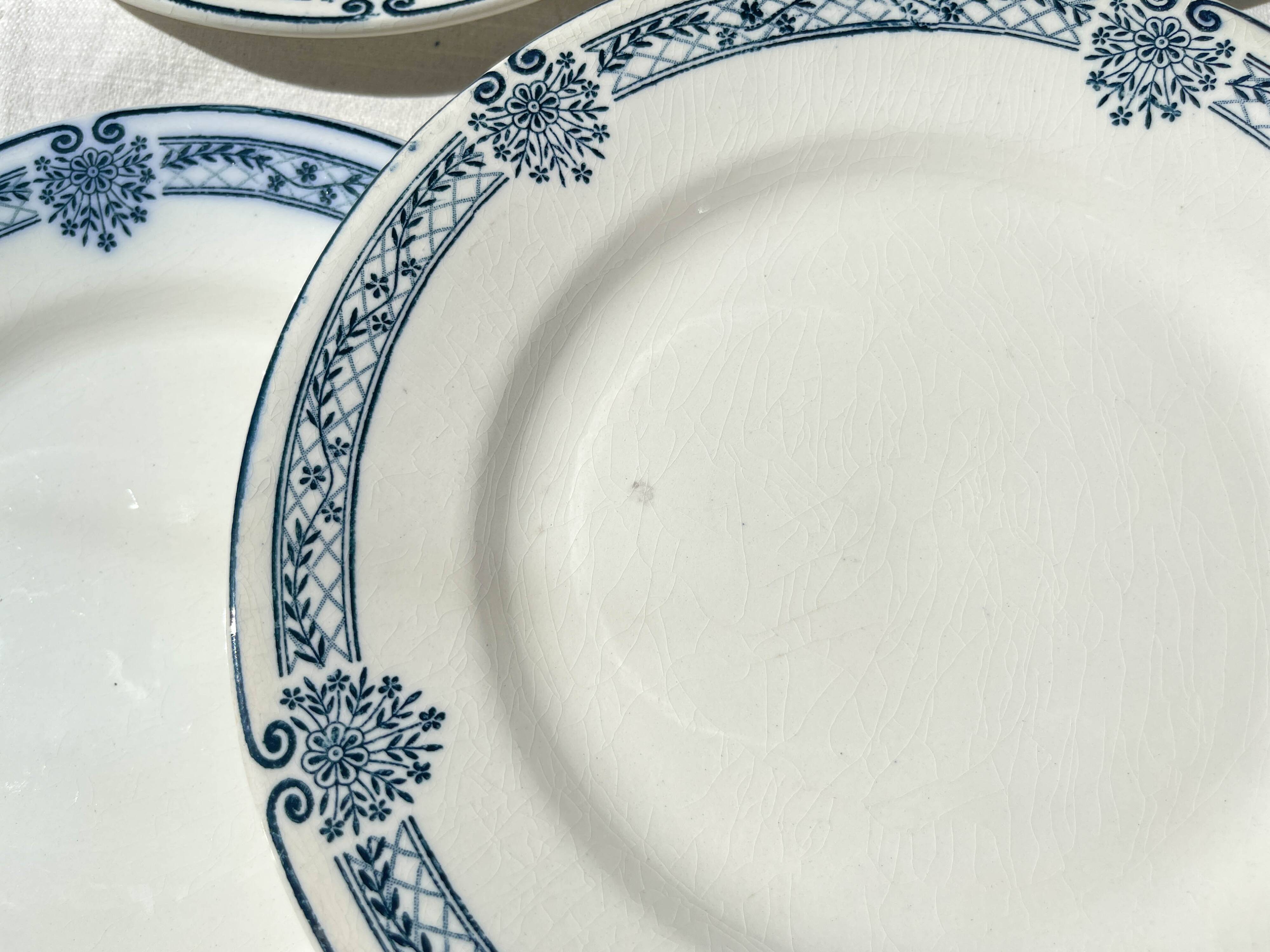 6 Small Plates Blue Iron Earth Salins Arbois Ennege model