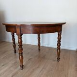 Folding half-moon table