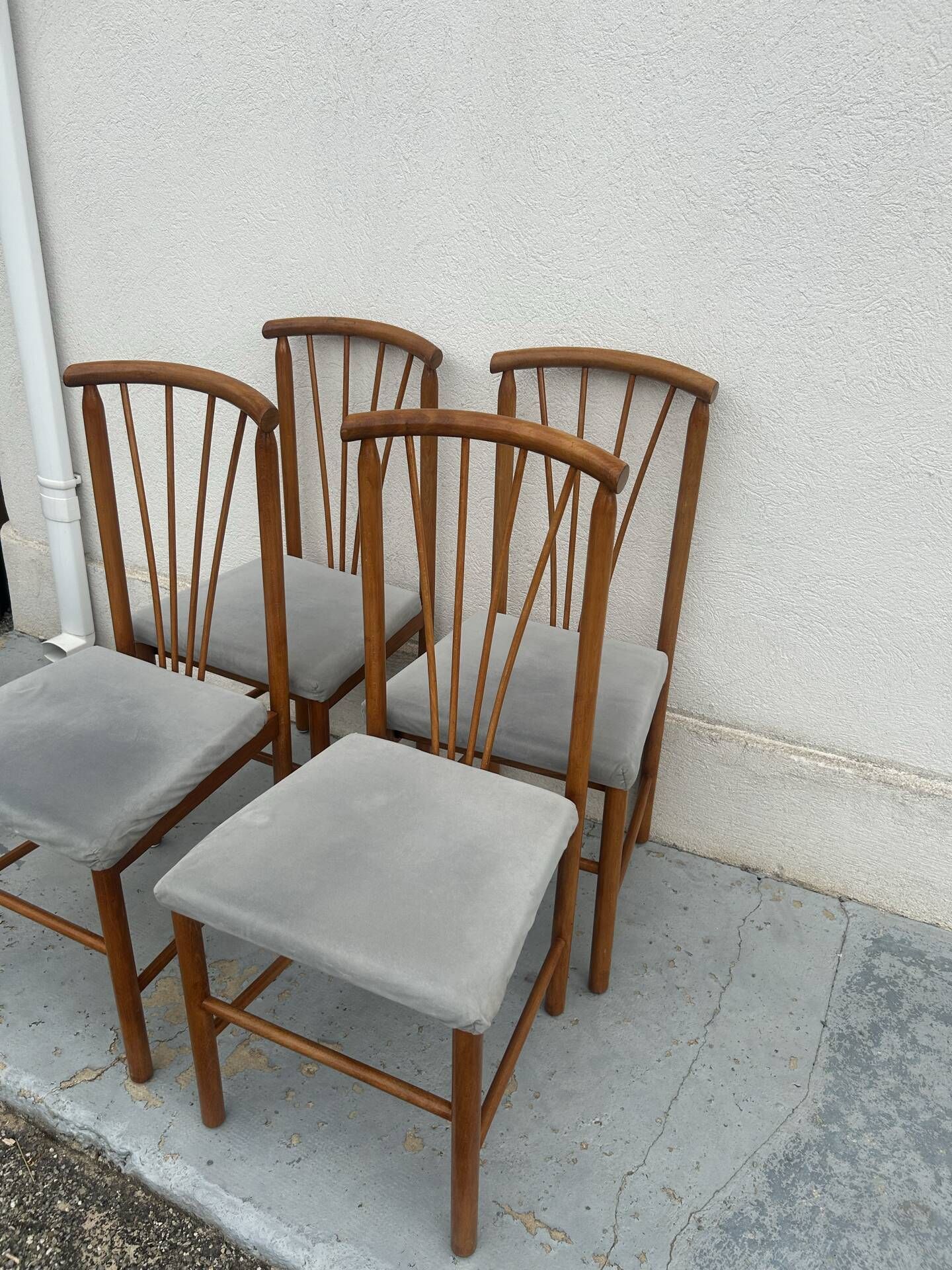 Suite de 4 chaises vintage en bois, dossier éventail, années 50/60
