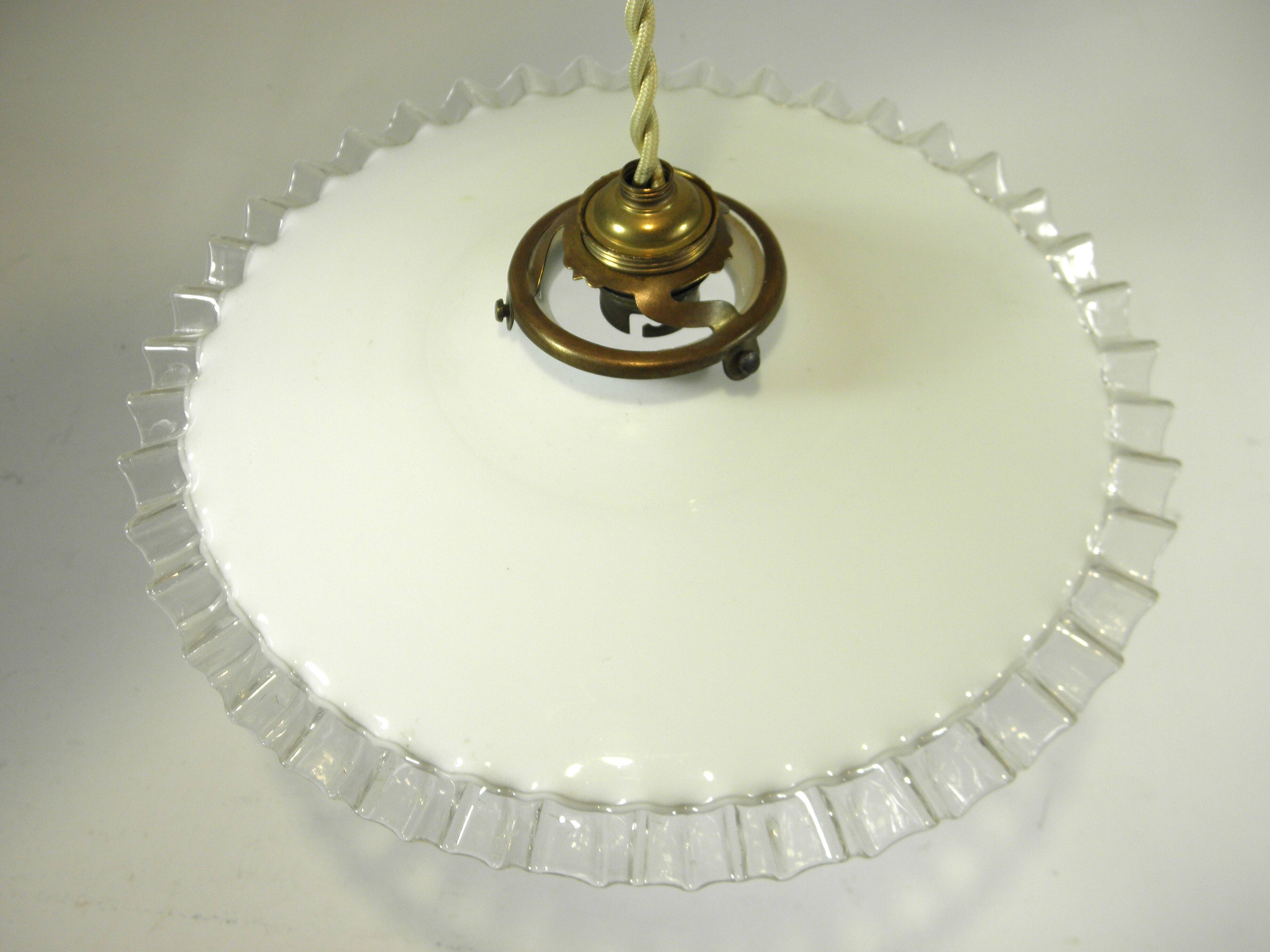 SUSPENSION and rose in OPALINE and PORCELAIN