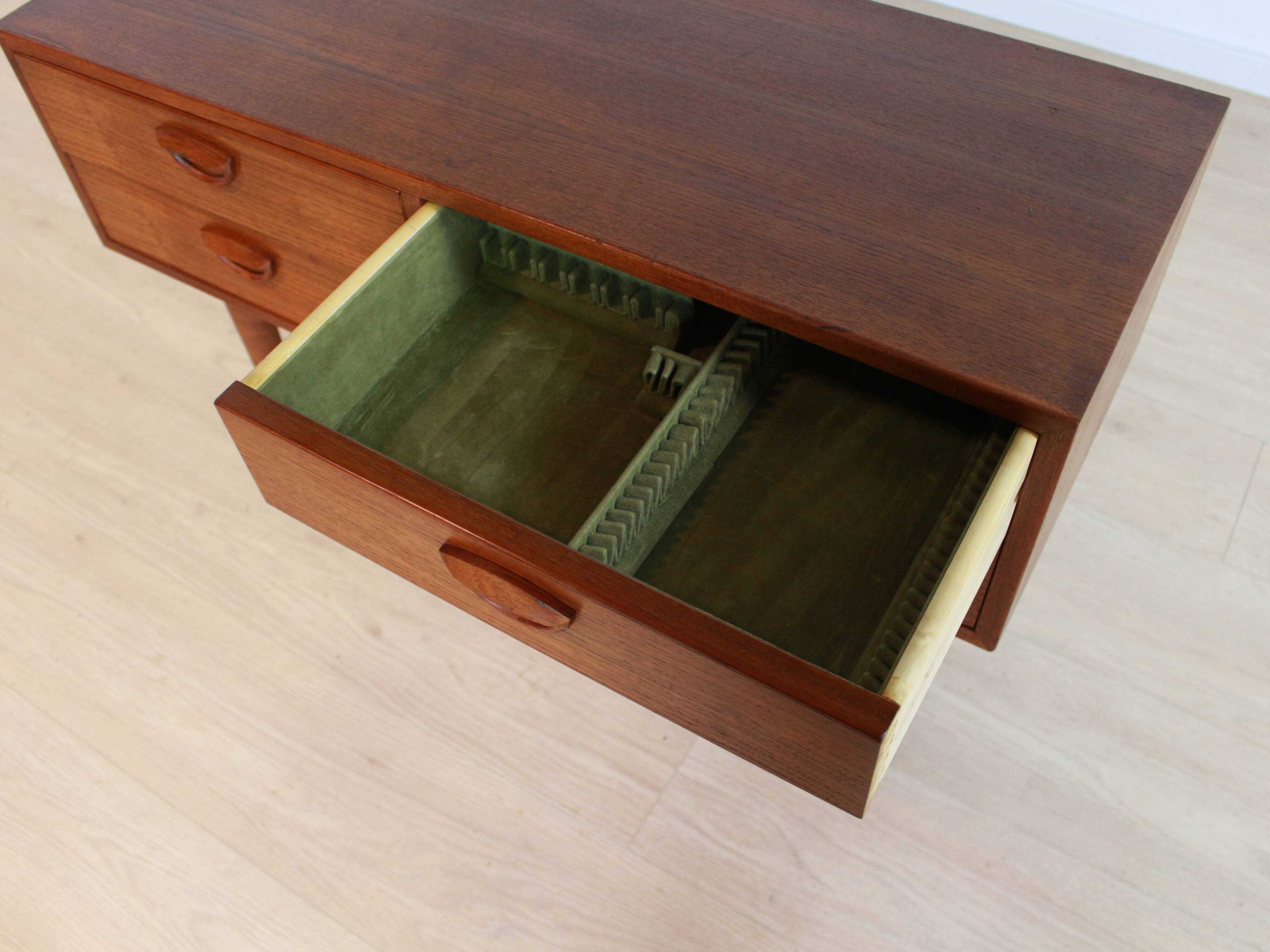 Commode vintage en teck Kai Kristiansen