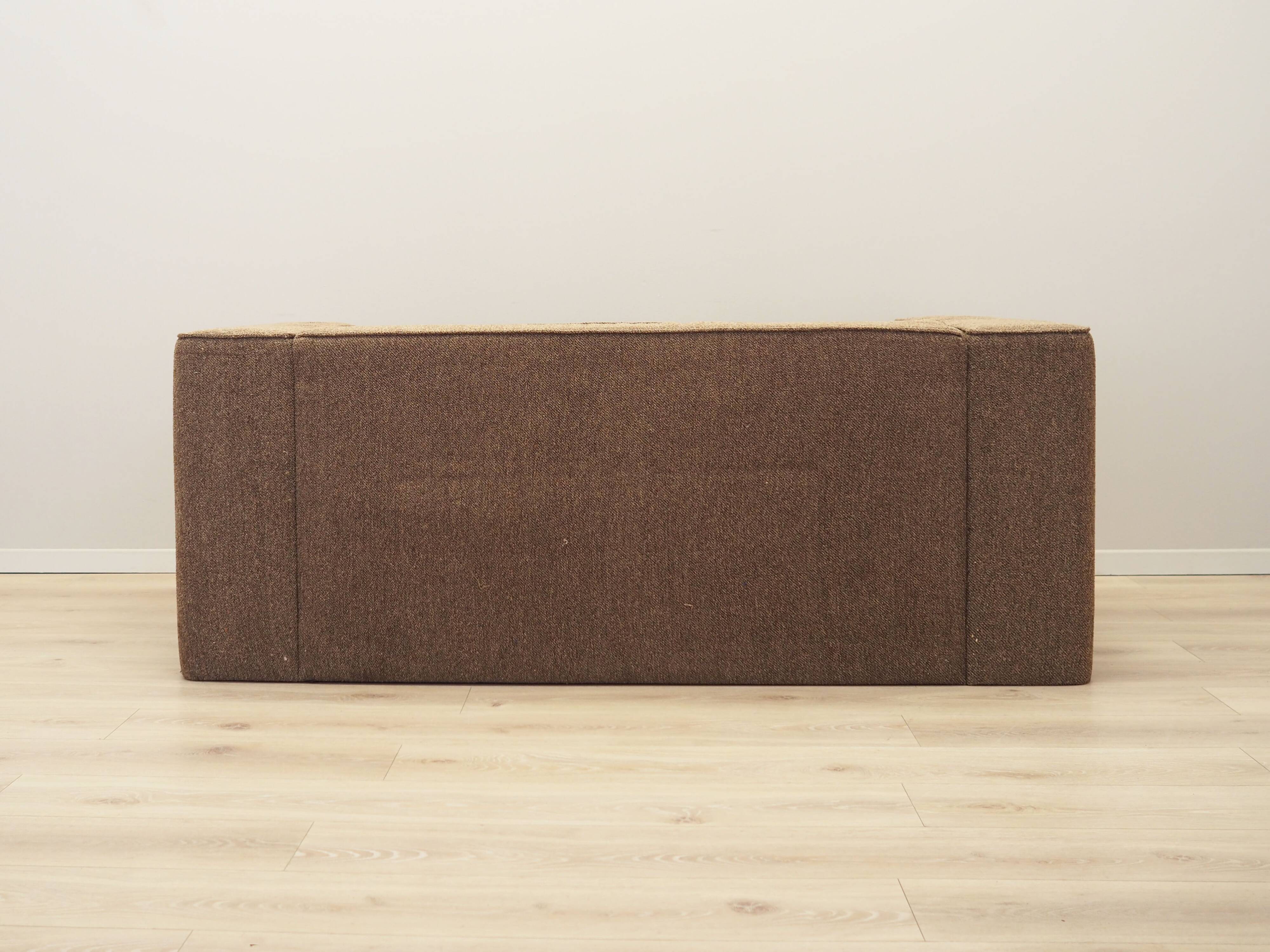 Canapé marron, Danemark années 1980