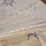 Soup tureen and dish set