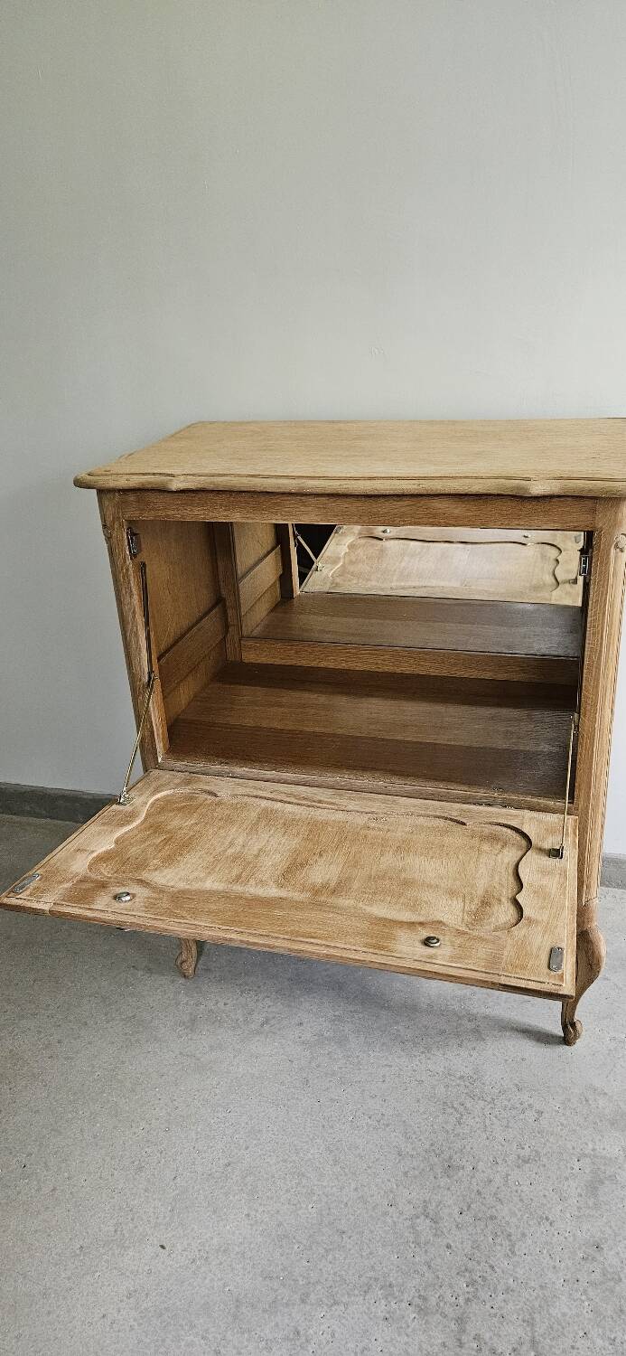 Storage unit, Louis XV style bar