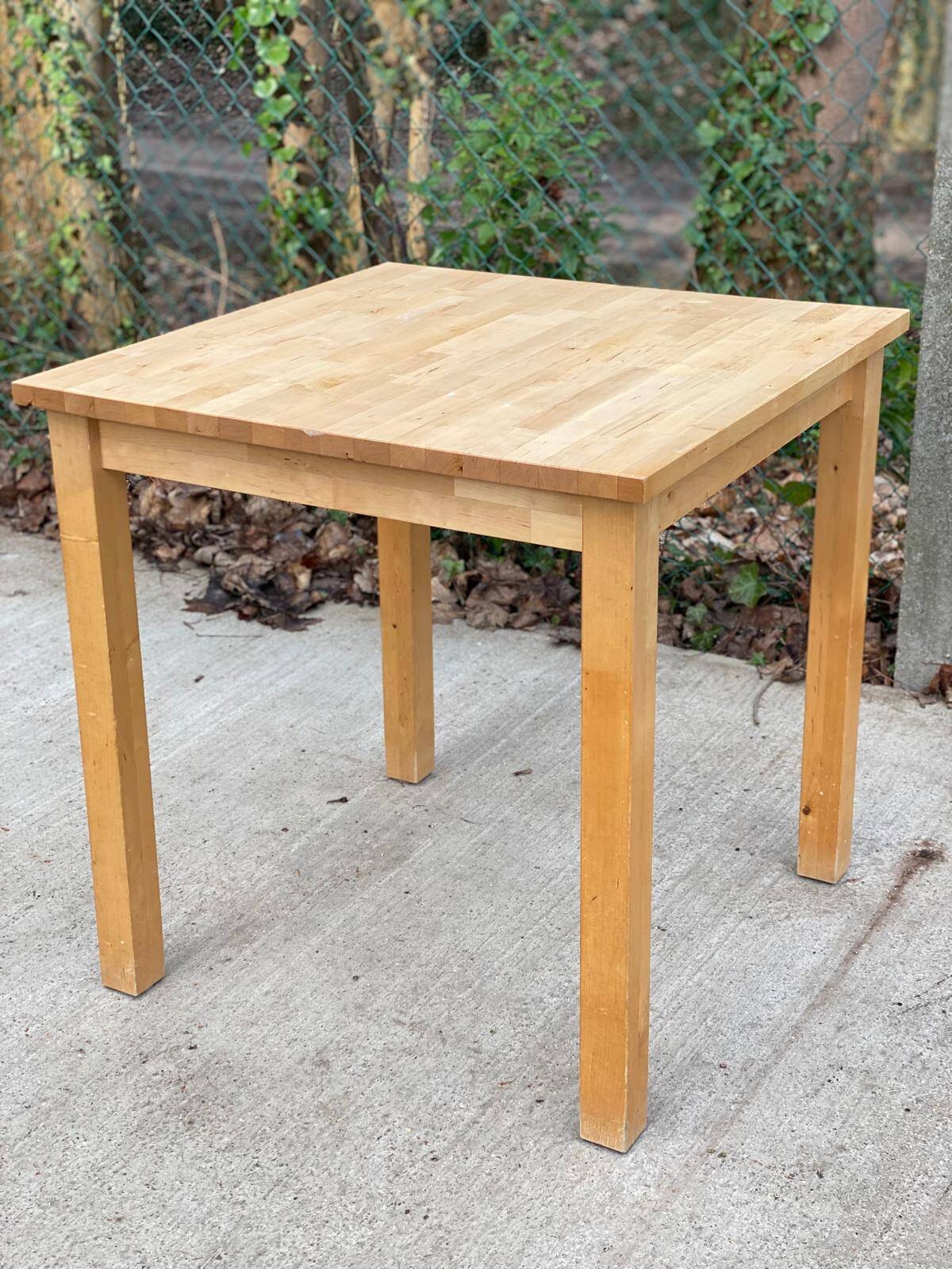 Scandinavian square kitchen table in solid wood 75cm