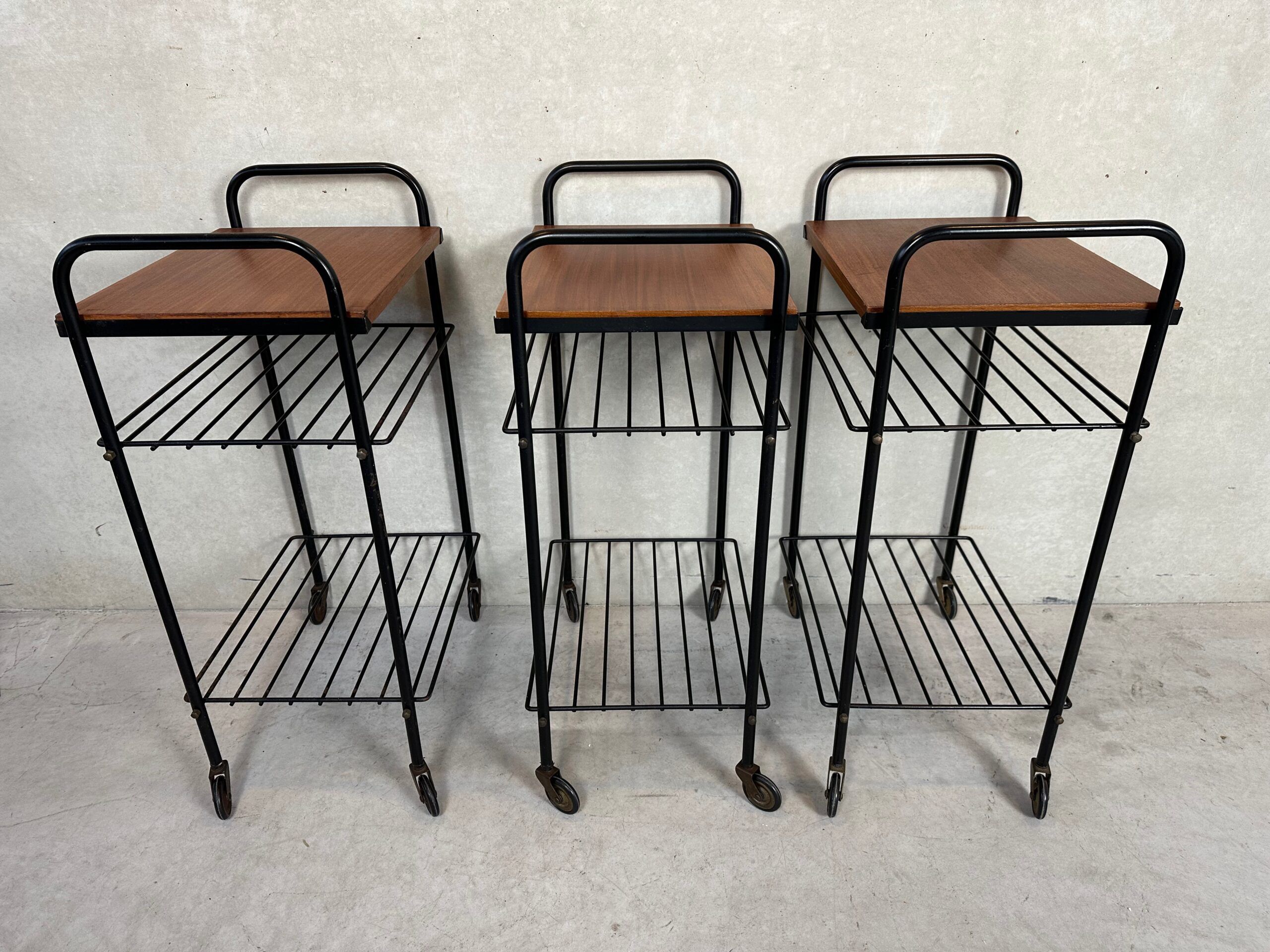 Vintage side table/70s trolley in teak