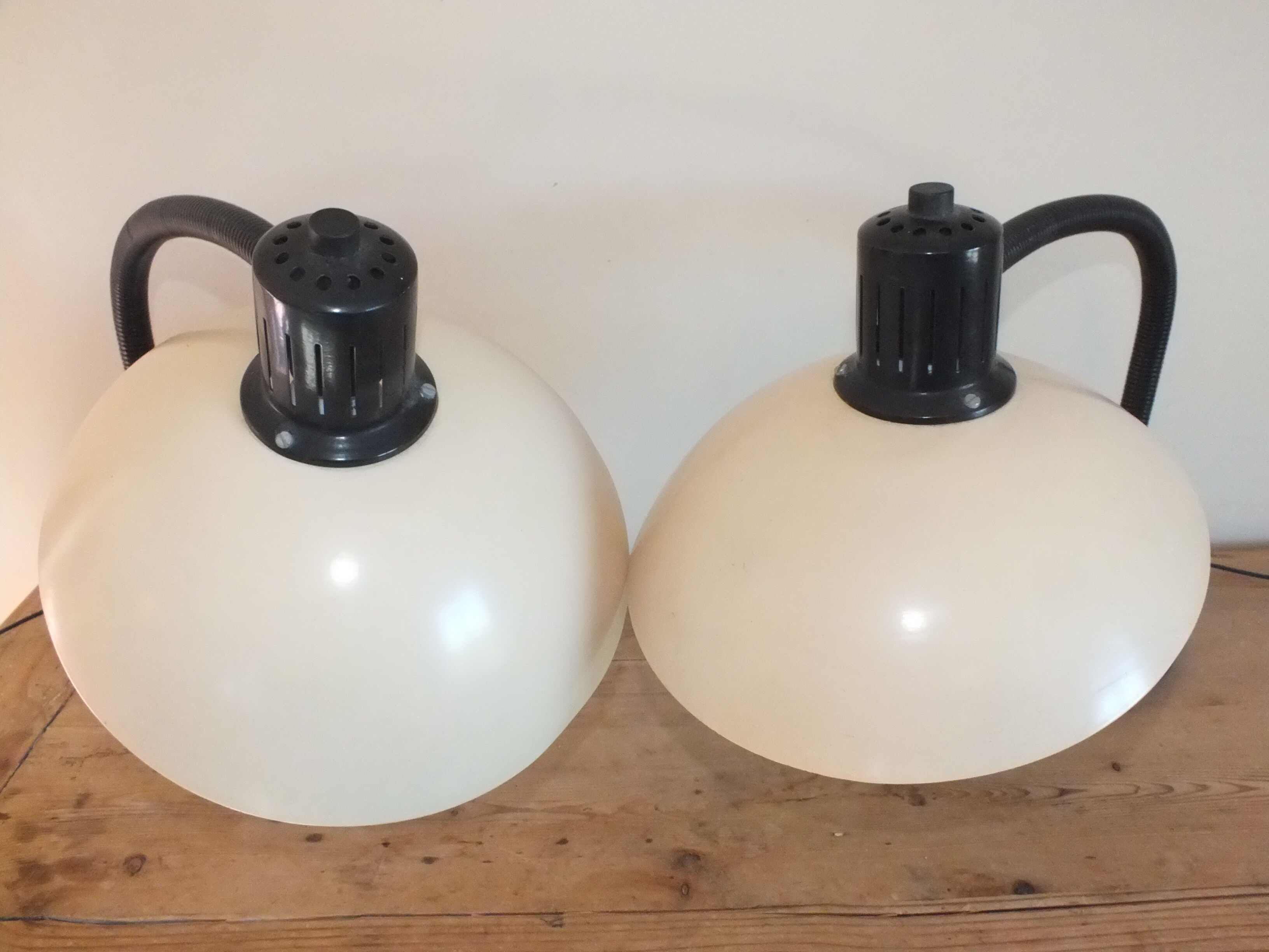 2 adjustable flexible lamps Aluminor 80s