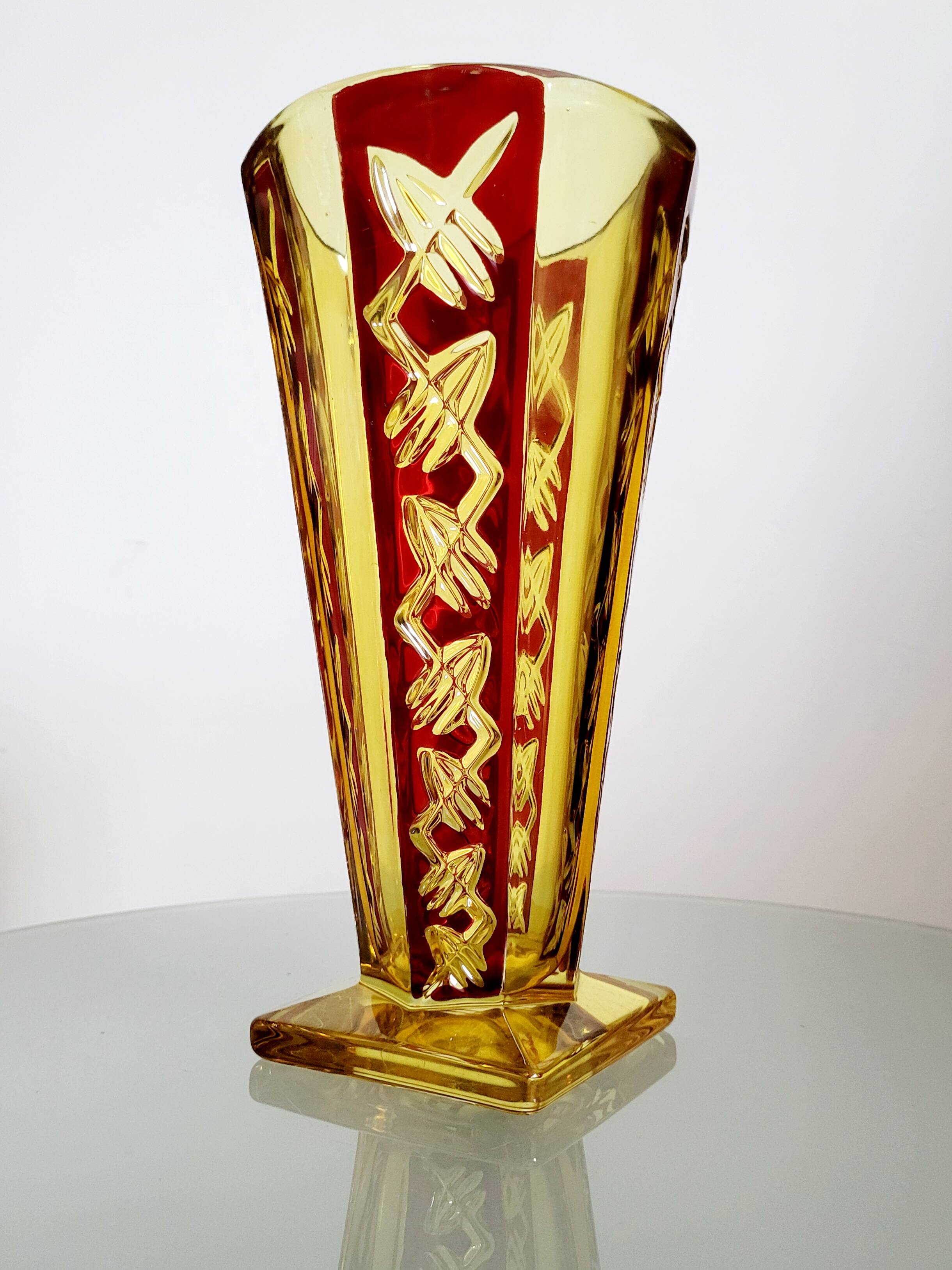 H. Markhbeinn Vaas, modèle Pompéi, art déco, 1932, Paris