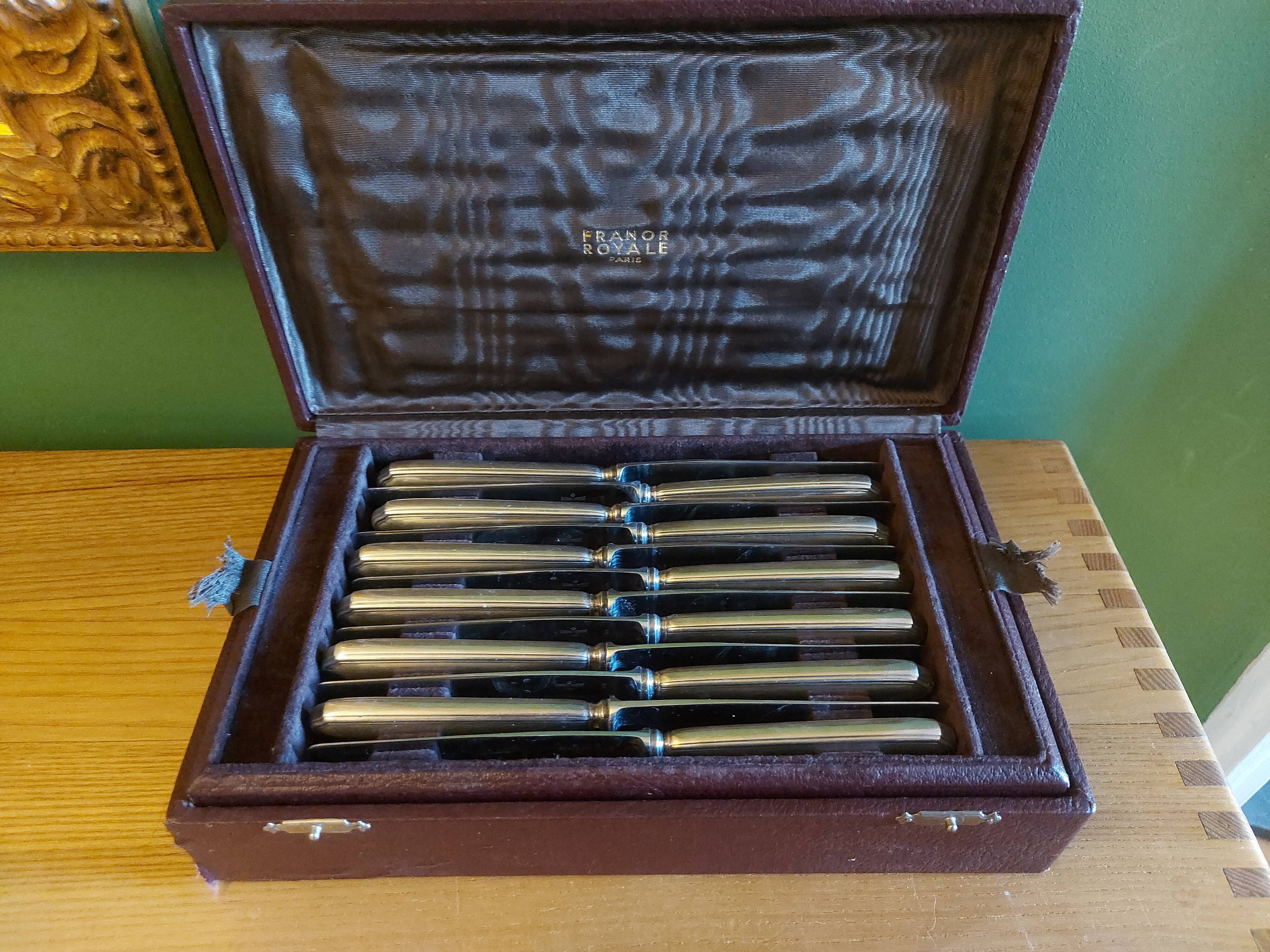 Box 24 silver metal knives, Ravinet Denfert
