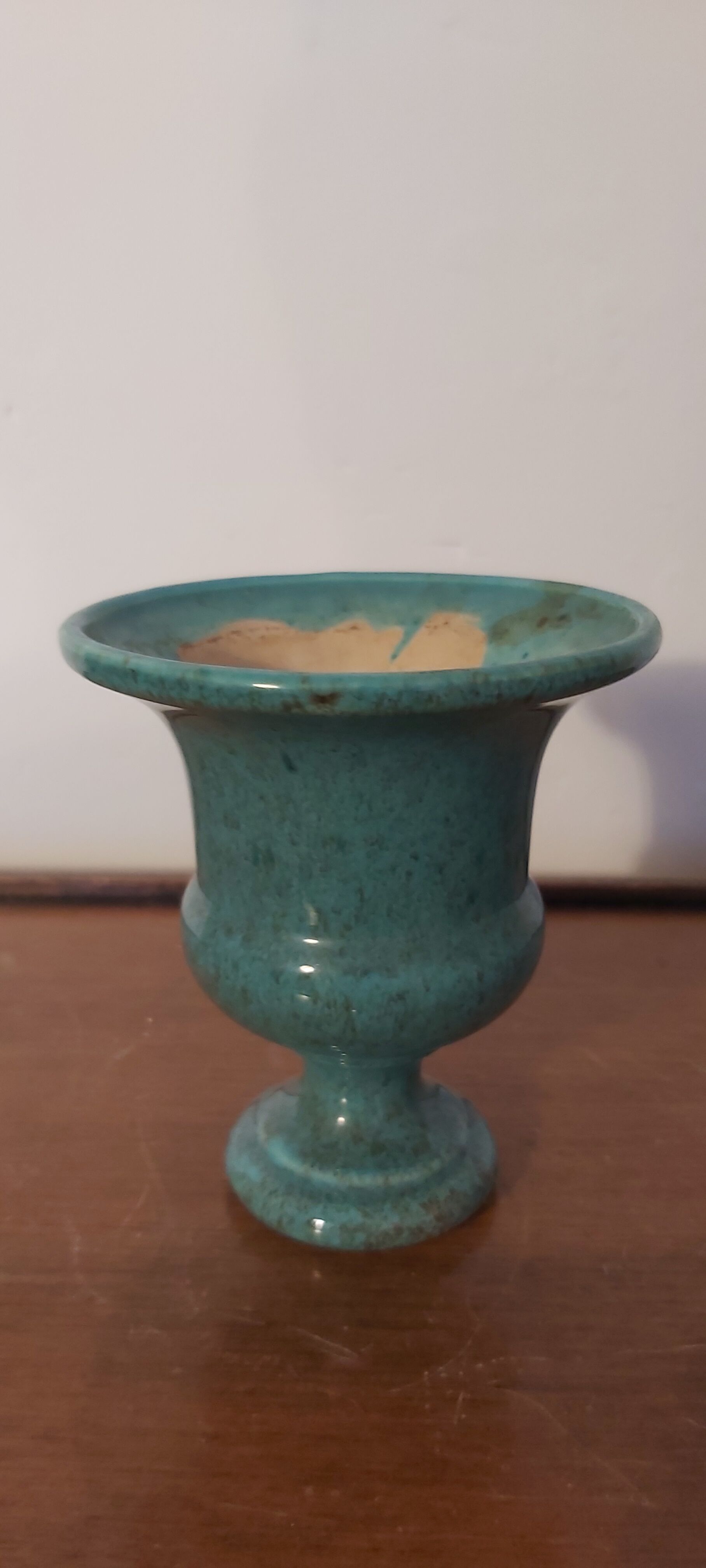 Green sandstone water basin