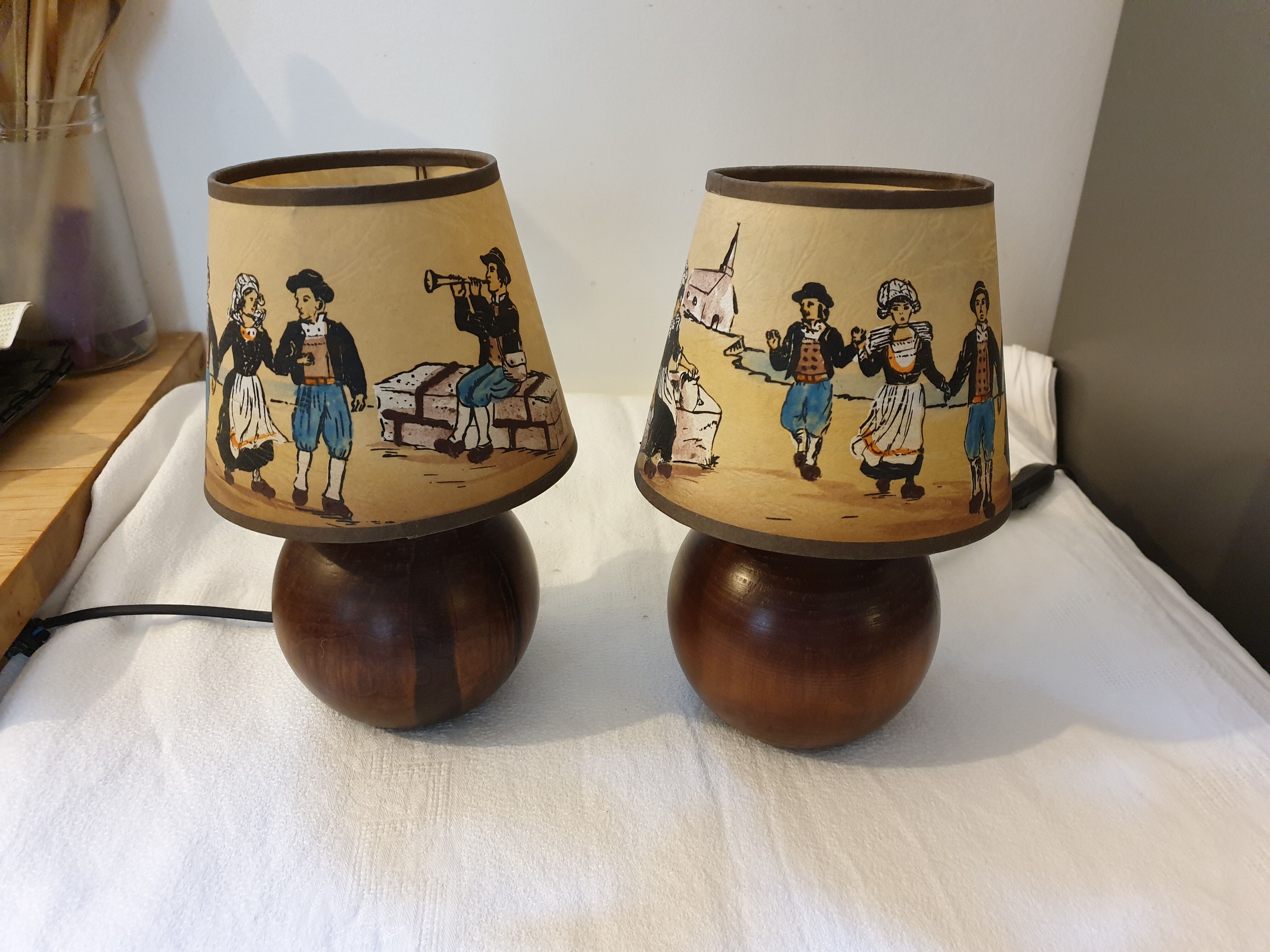 Abat-jour by old pair