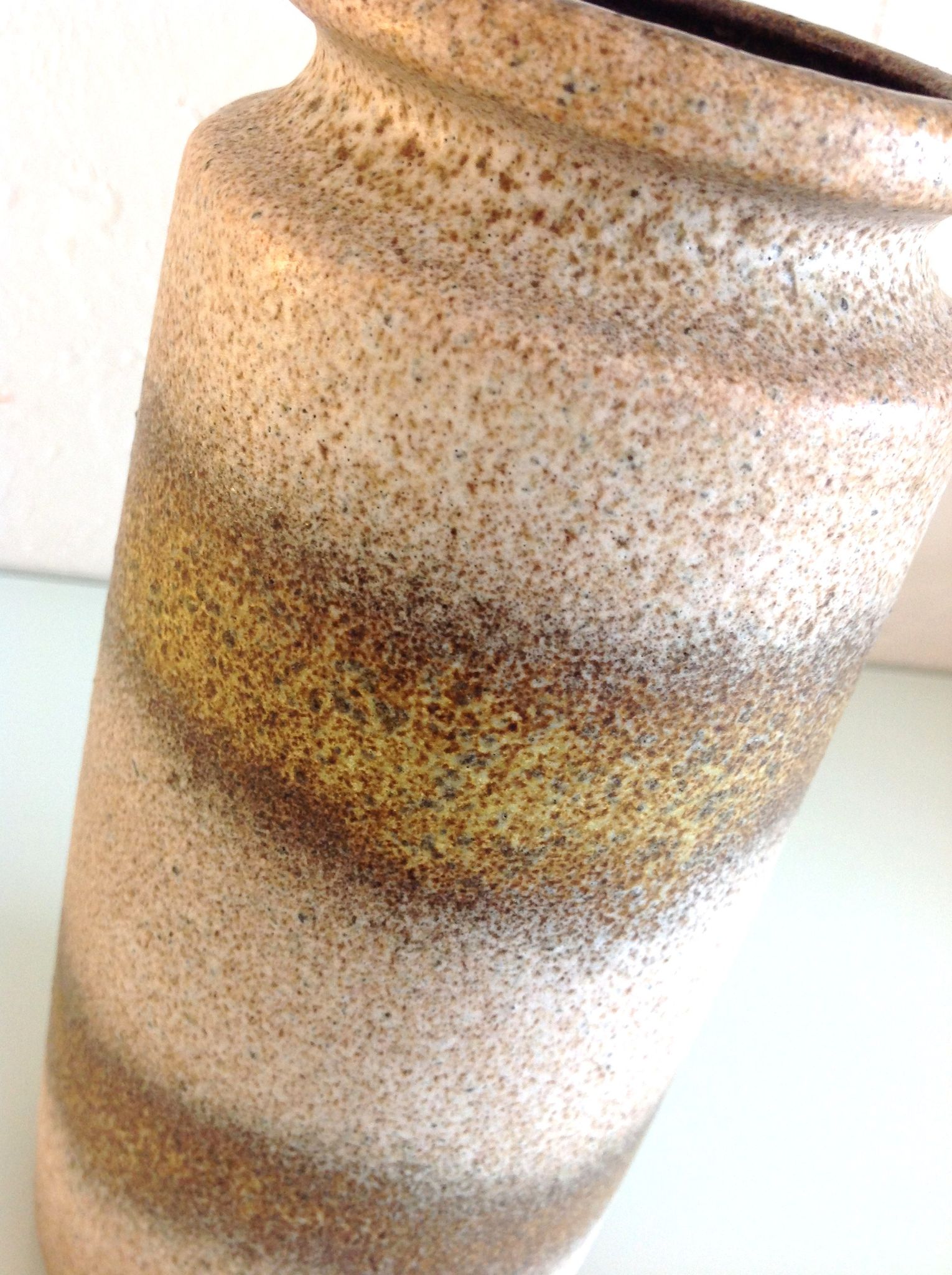 Beige tube vase in cermal by Sheurich Keramik 60/70