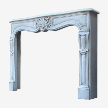 Louis XV style fireplace in Carrara marble around 1880