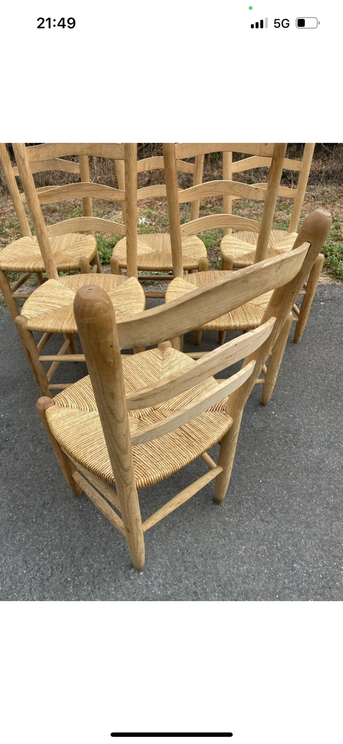 Set of 6 straw chairs