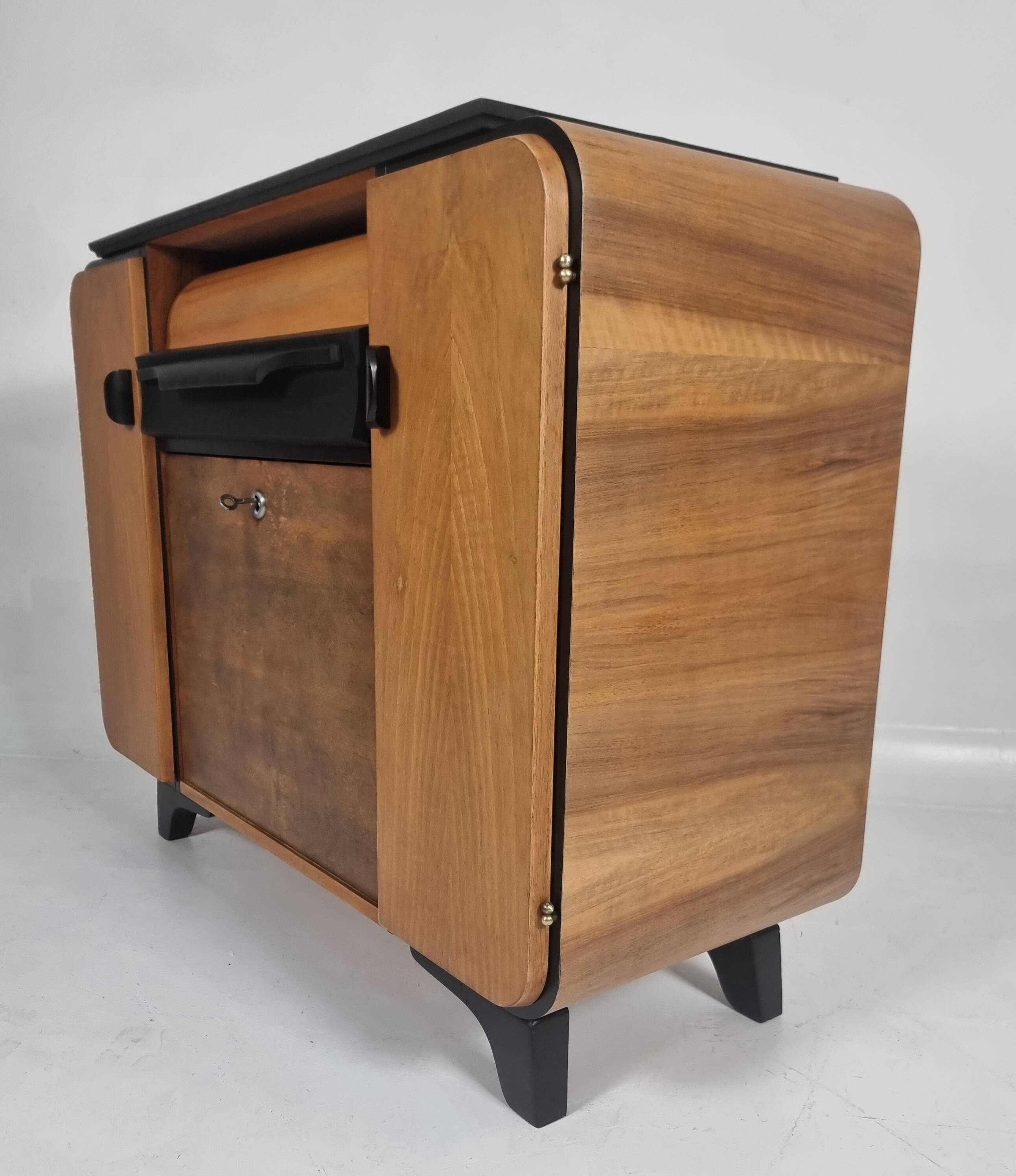 Art deco cabinet by Jindřich Halabala 1960s