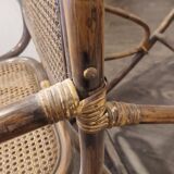 Fauteuil à bascule en rotin