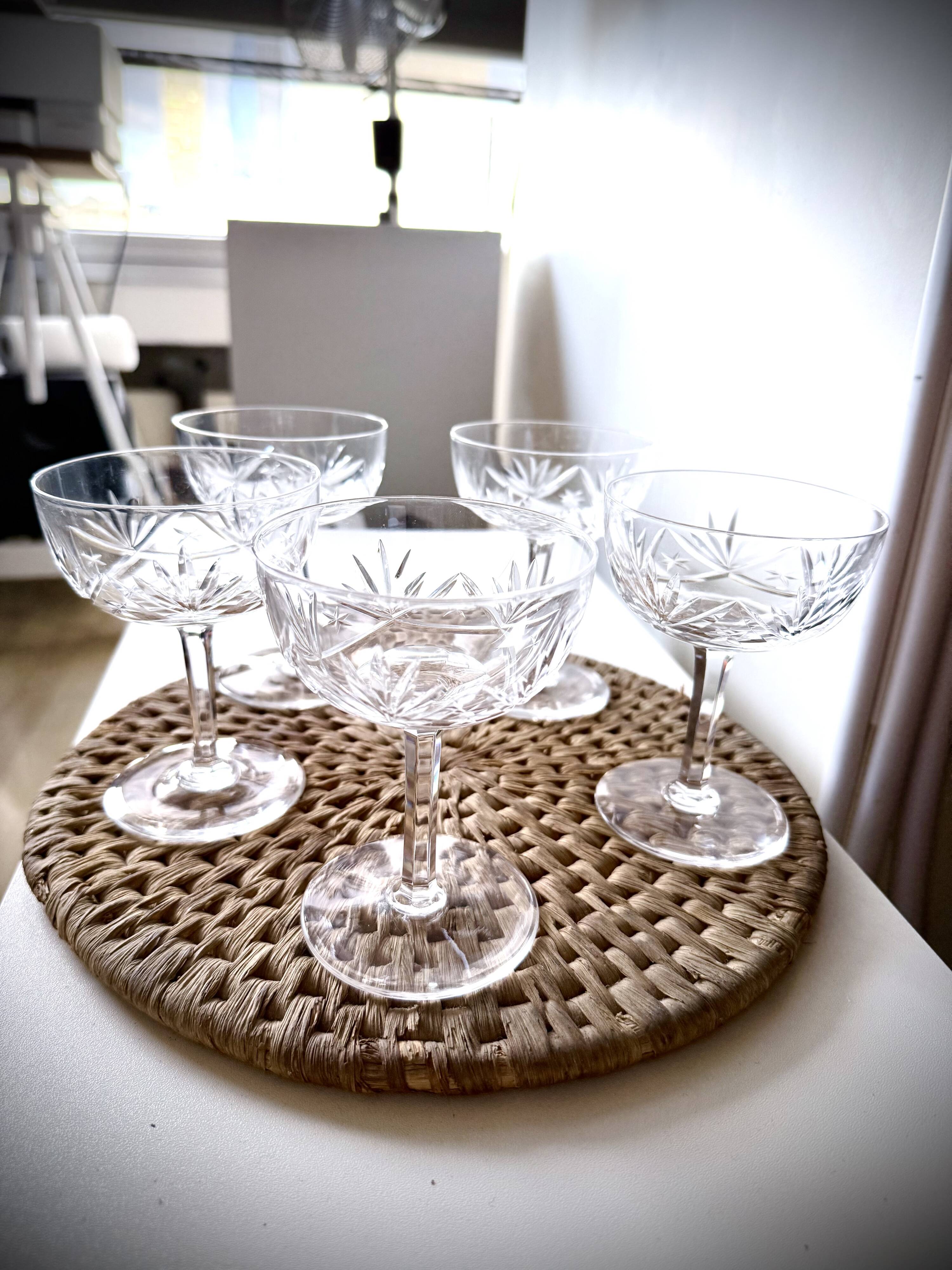 5 cut crystal champagne coupes