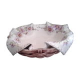 Ceramic dish in the shape of a basket