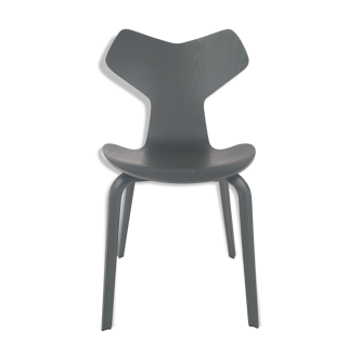 Grand Prix chair  by Arne Jacobsen for Fritz Hansen