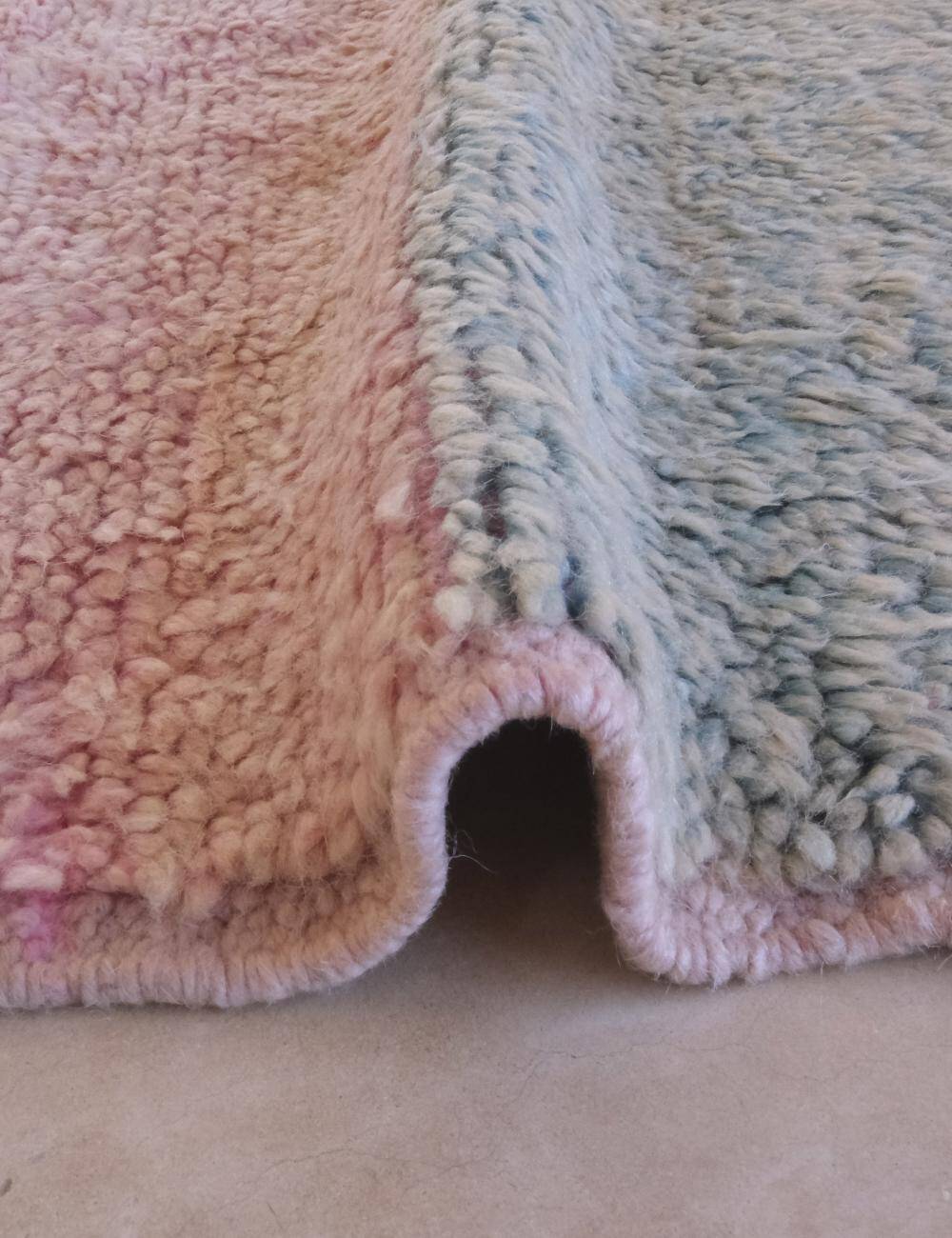 Pink and Green Berber Rug - 232 x 152 cm