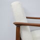 Fauteuil vintage original restauré poil de bras, designer E. Homma, années 1960, blanc bouclé