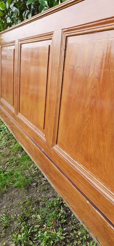Low wall panelling 8.65m panelled with mouldings wainscoting skirting.