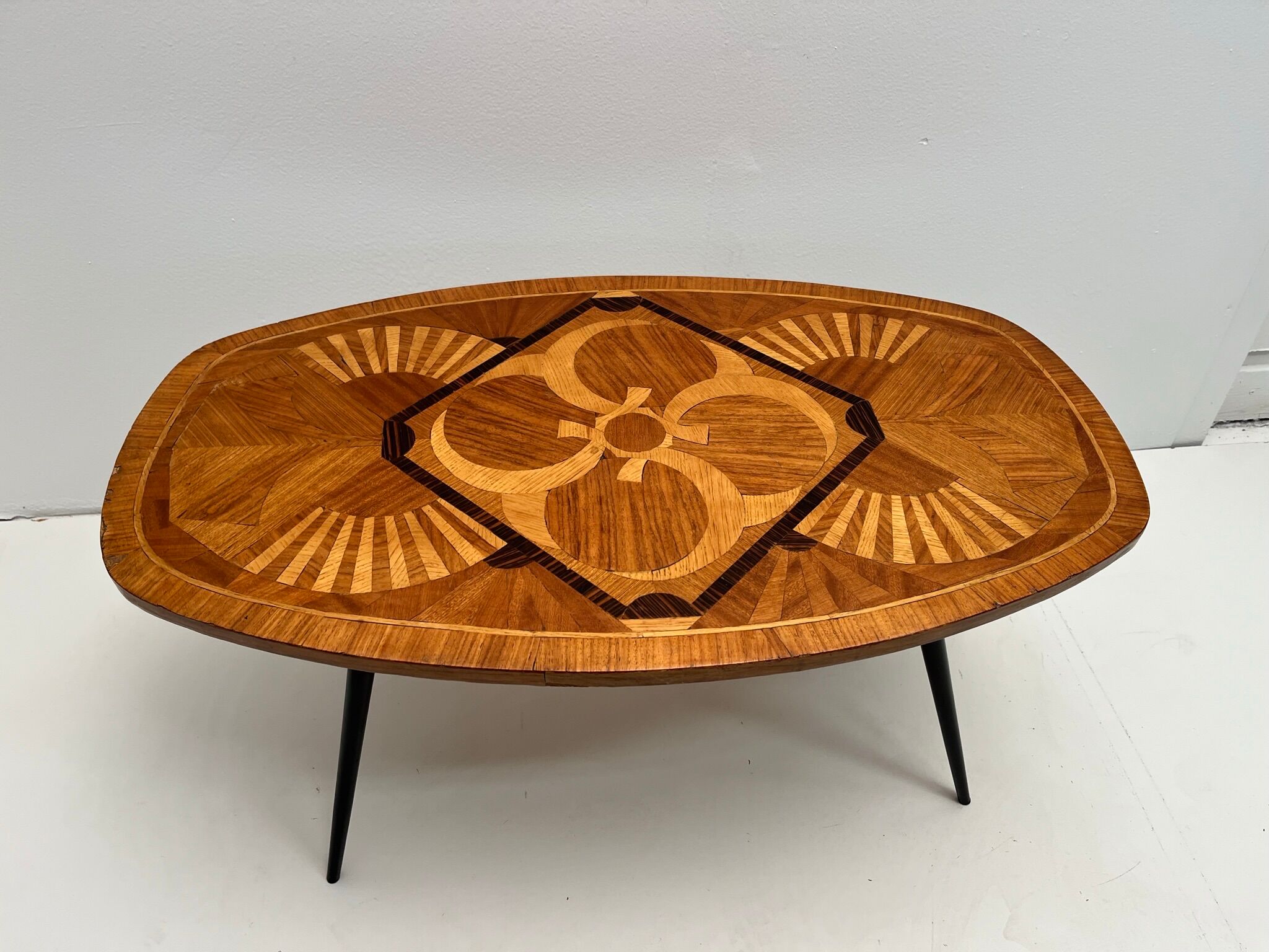 Oval coffee table imitation Galé 70s