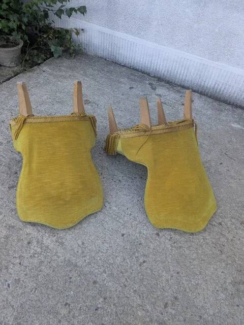 Pair of toad armchairs