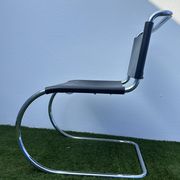 Pair of MR 10 chairs with Mies Van der Rohe laces, Knoll International