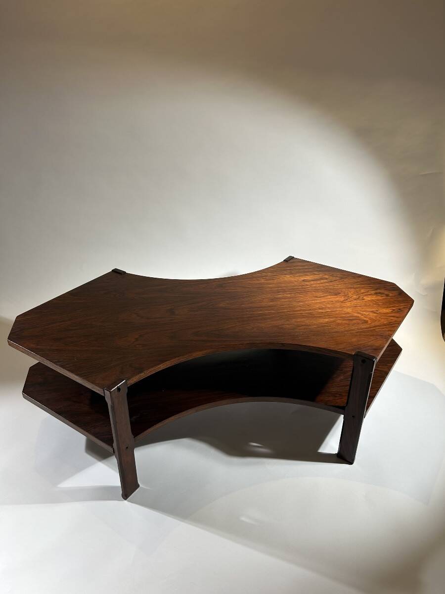 Table basse en palissandre de Sormani, Italie 1960