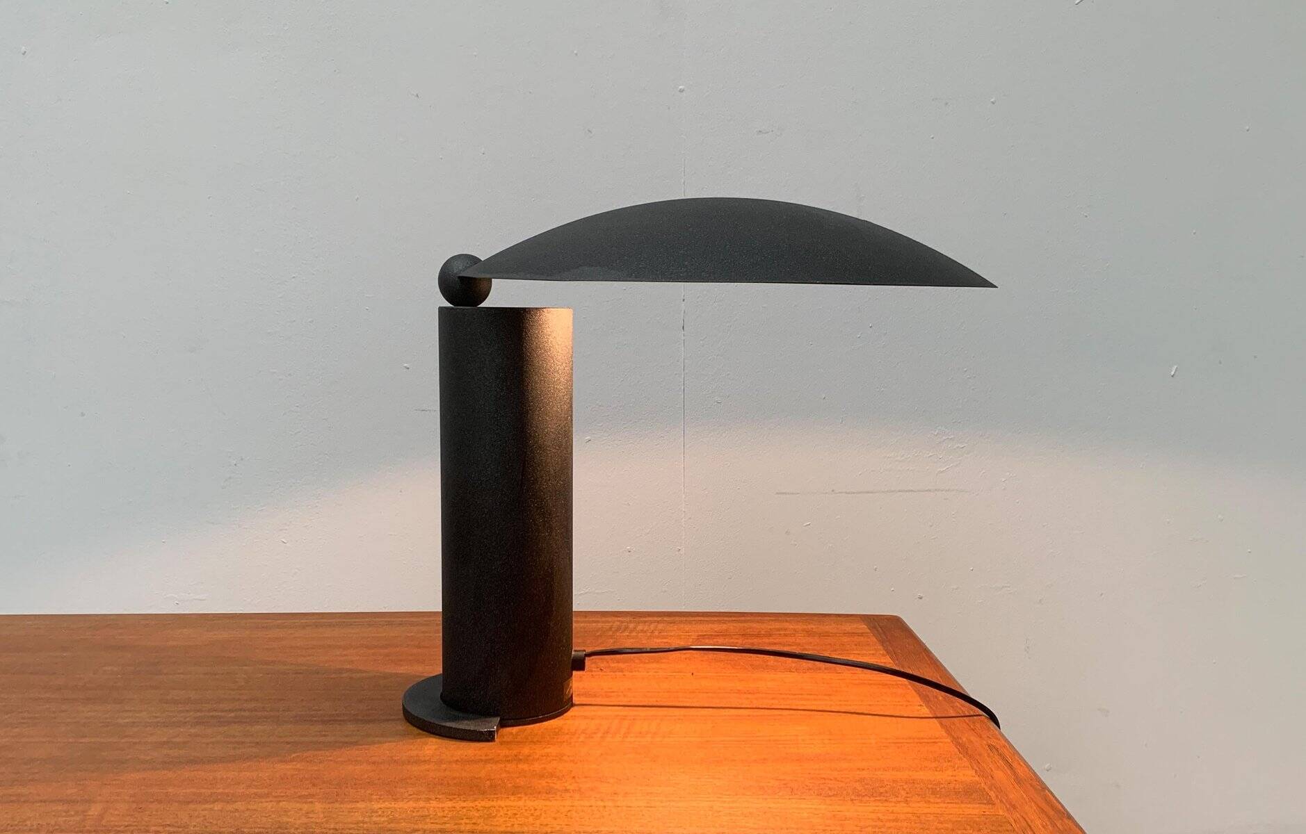 Postmodern Italian table lamp Washington by Jean Michel Wilmotte for Lumen Center Italia, 1980s.