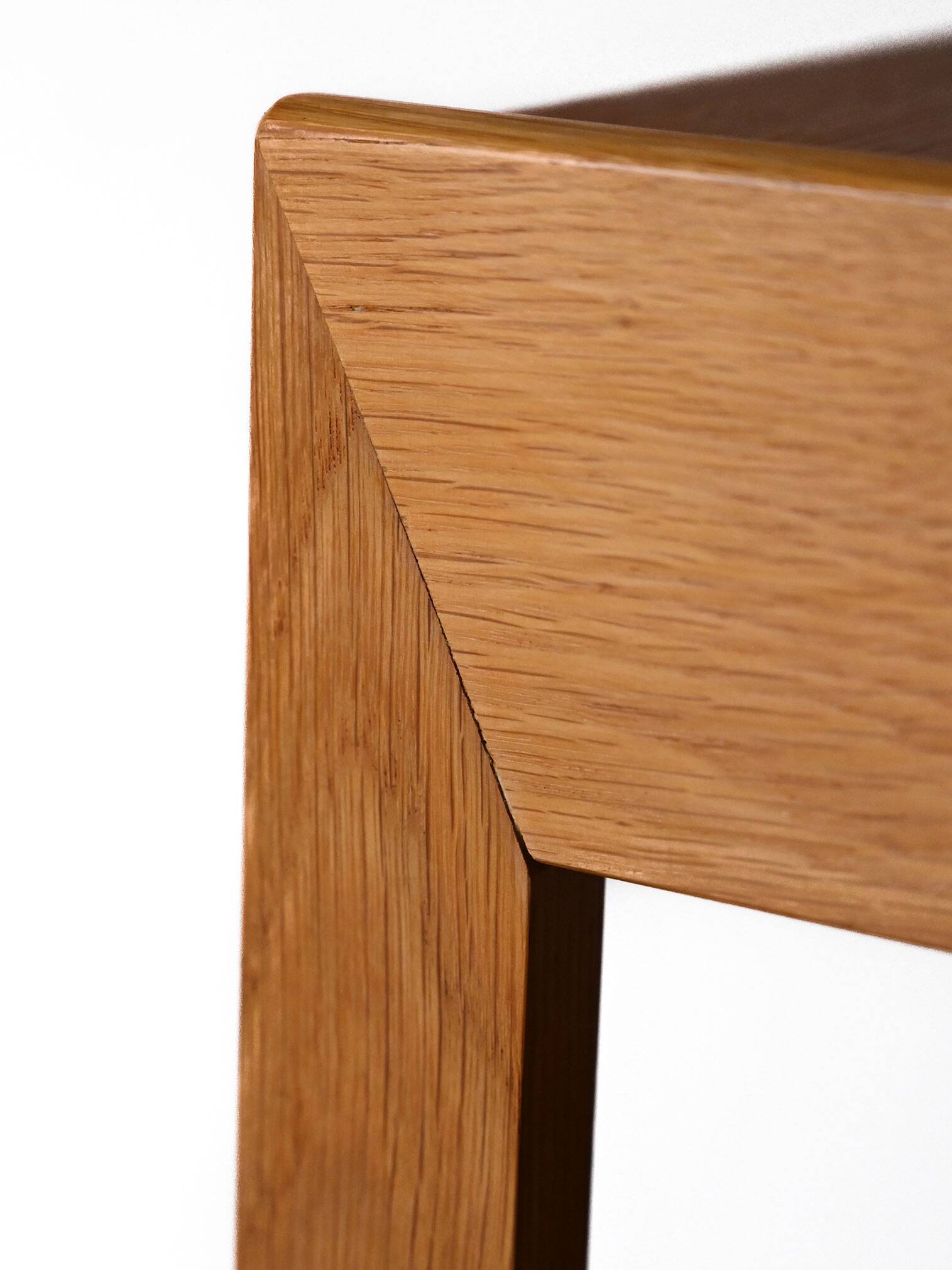 Table de chevet vintage en chêne