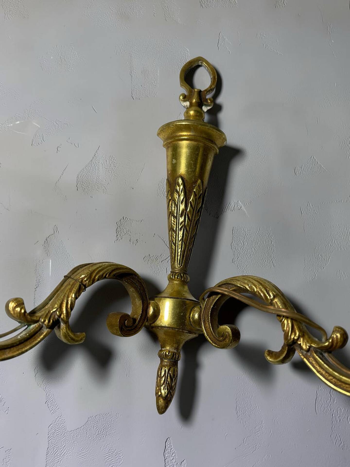 Pair of vintage gold wall sconces – Louis XVI style – 2 arms of