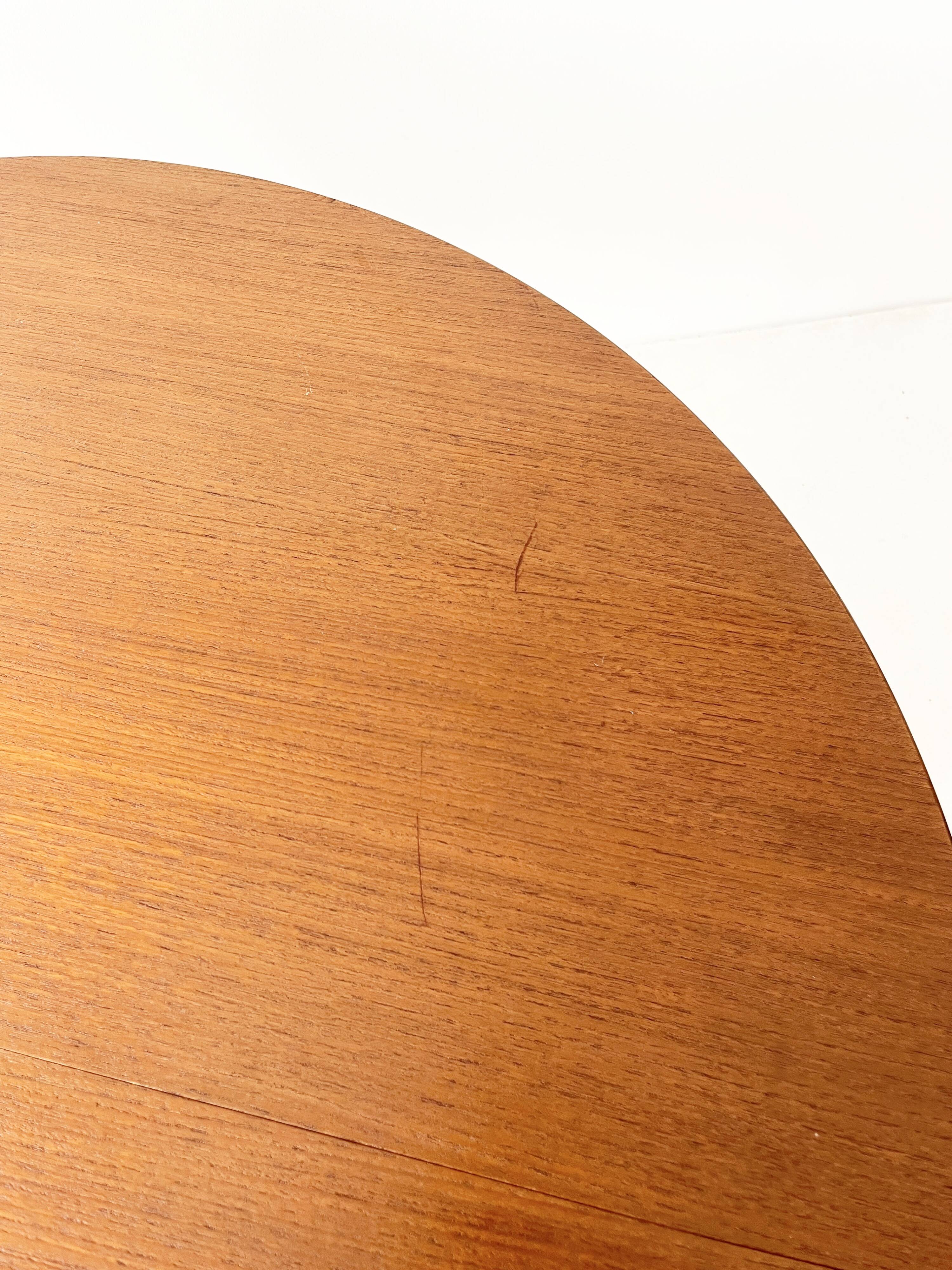 Table ronde extensible en teck