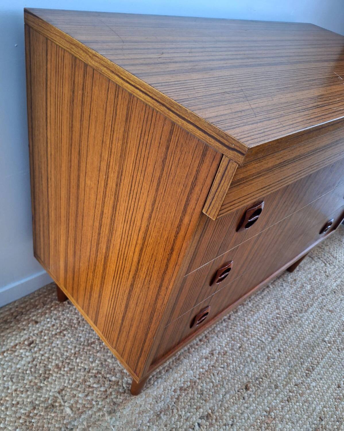 Vintage dressing table, vintage antique furniture
