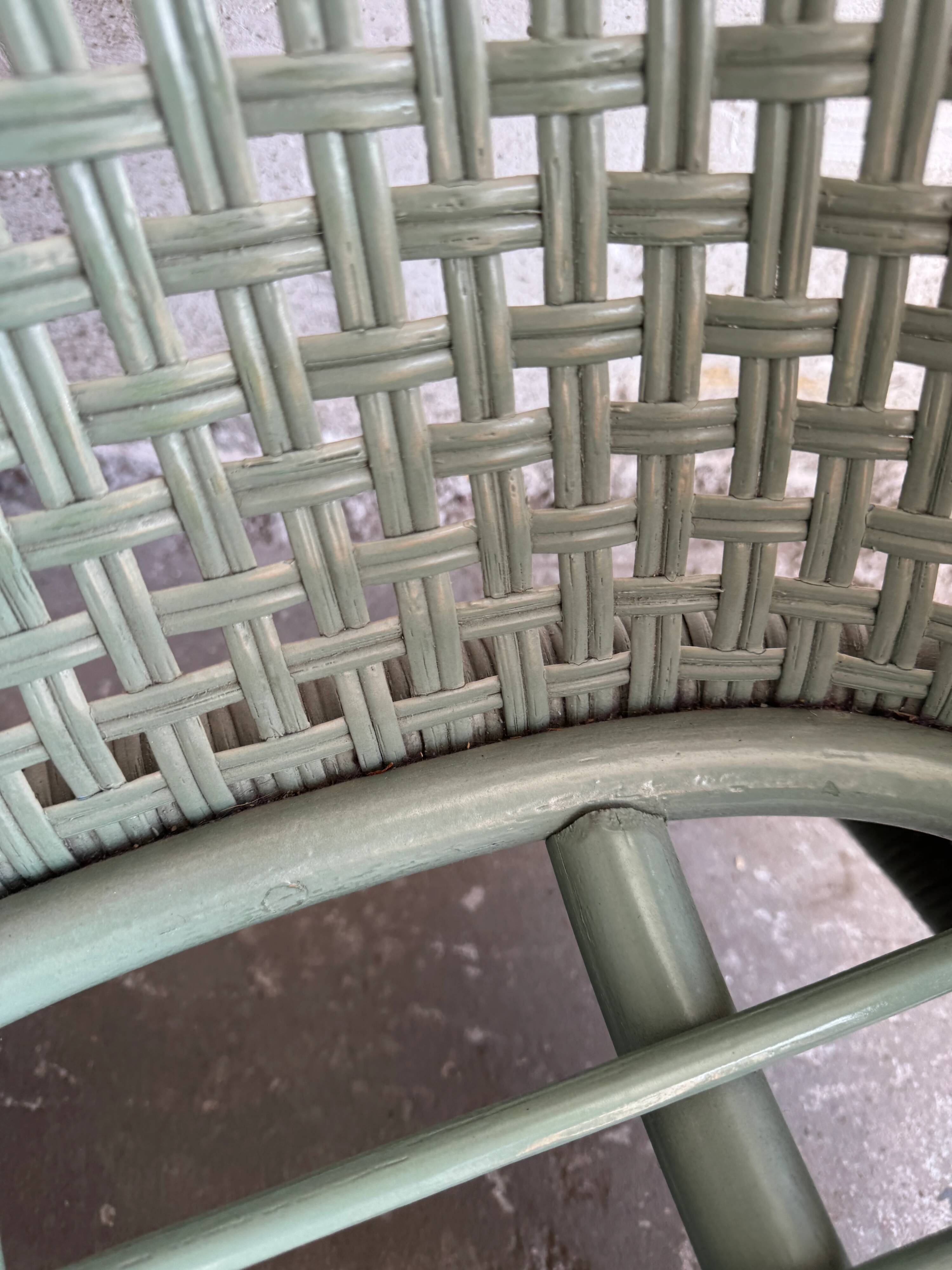 Vintage wicker lounge chair with pastel cushions – 1980s